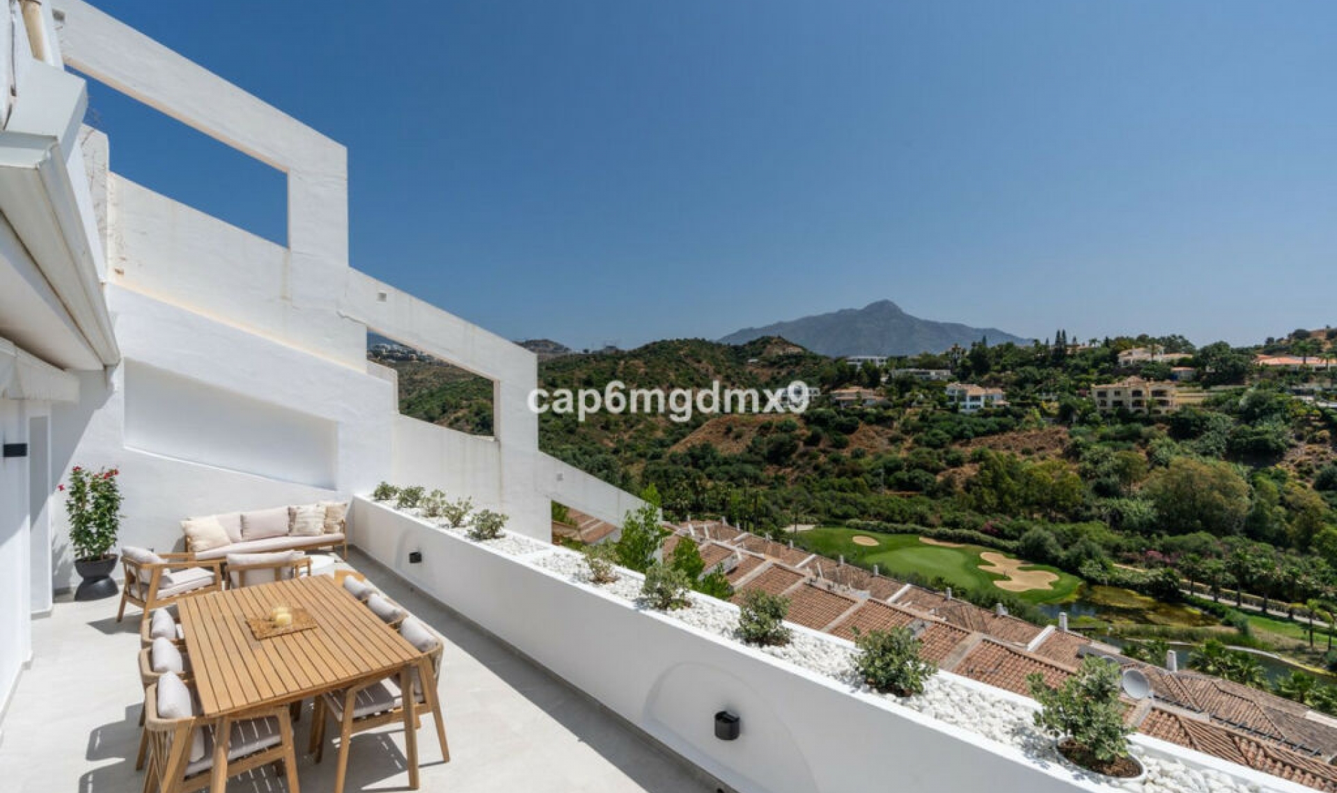 Resale - Apartment -
La Quinta