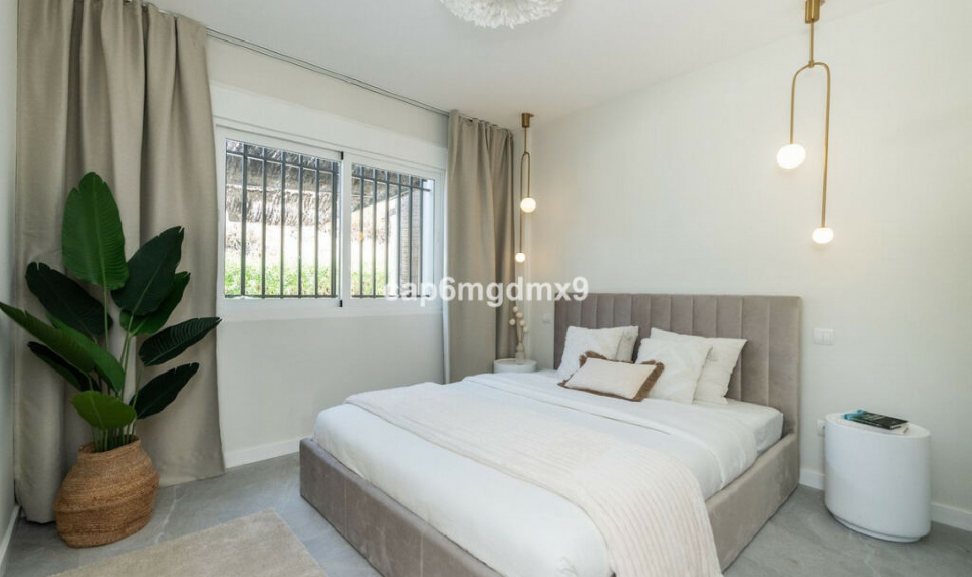 Resale - Apartment -
La Quinta