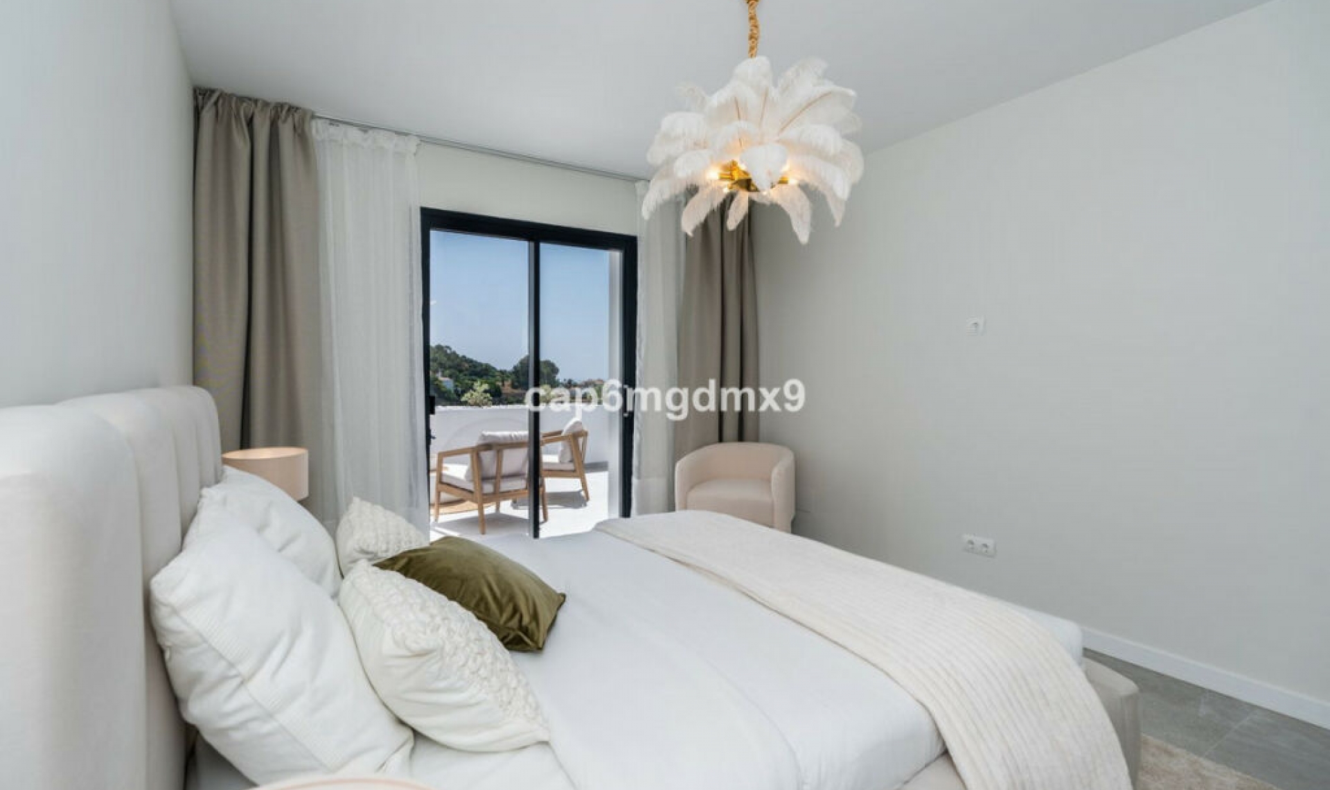 Resale - Apartment -
La Quinta