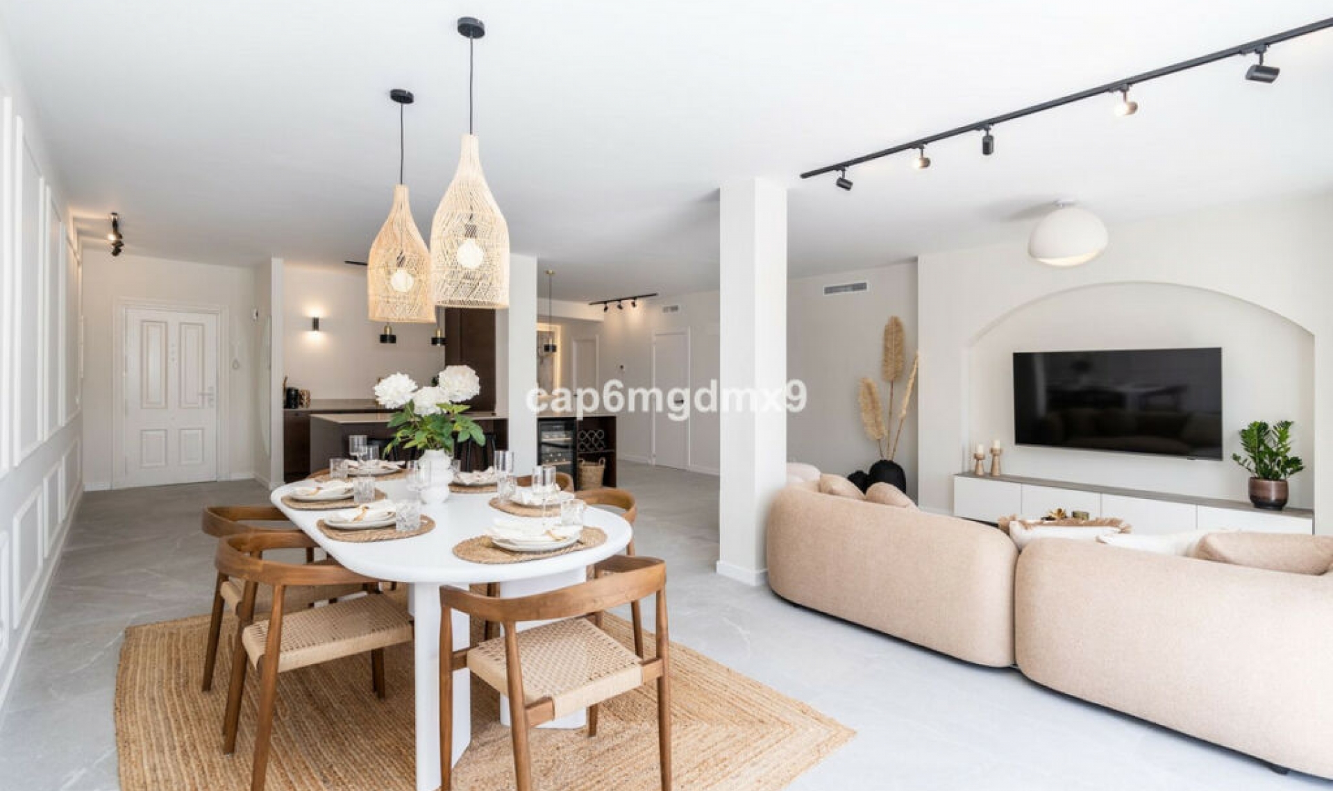 Resale - Apartment -
La Quinta
