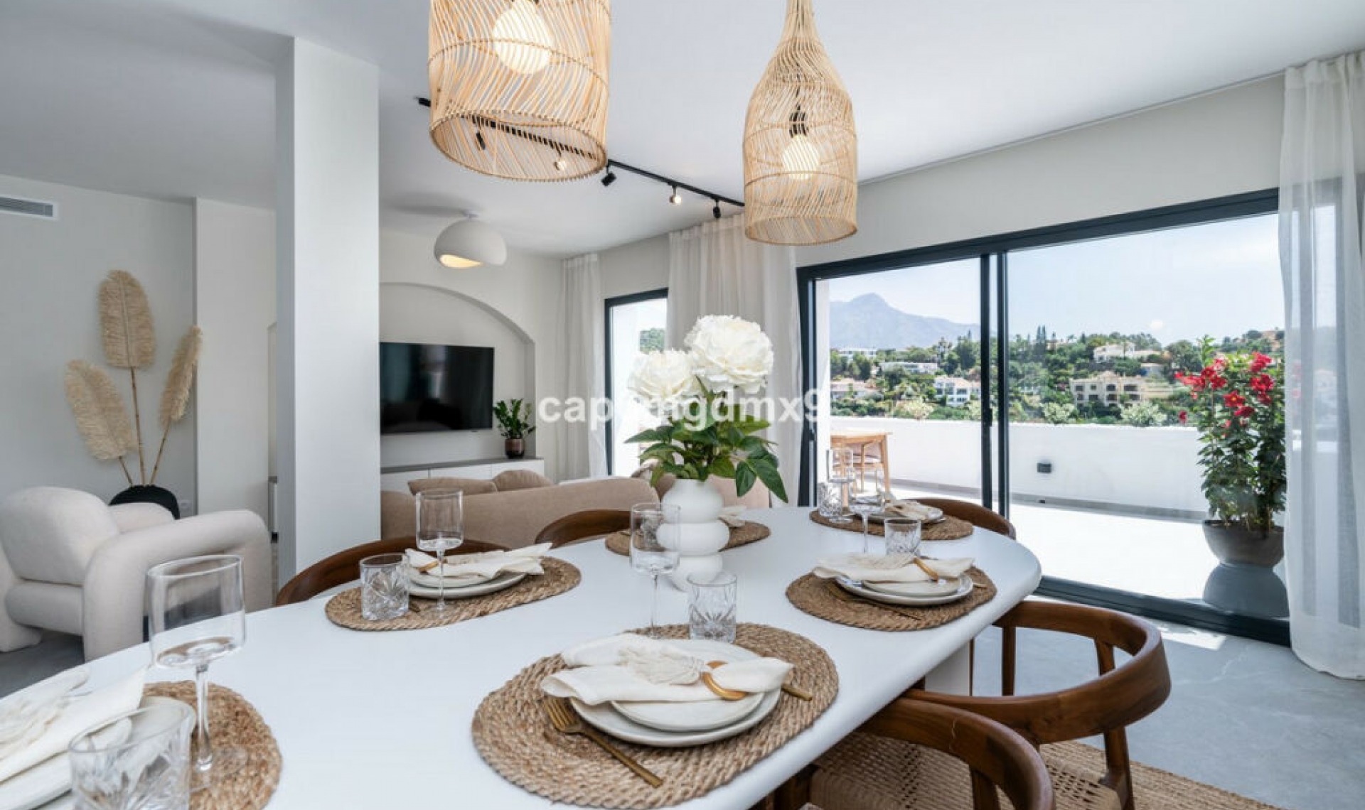Resale - Apartment -
La Quinta