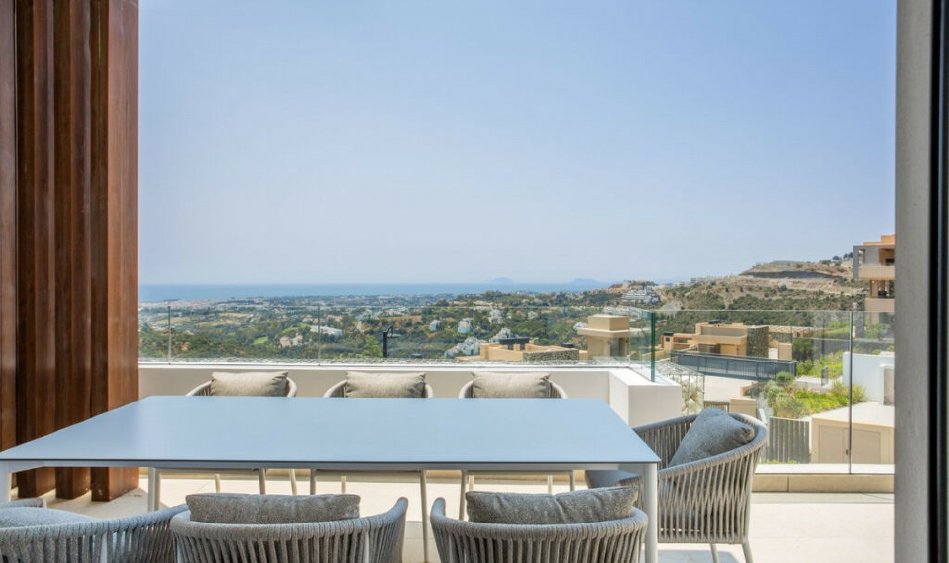 Resale - Apartment -
La Quinta