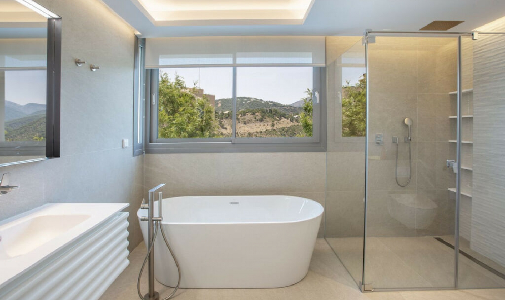 Resale - Apartment -
La Quinta