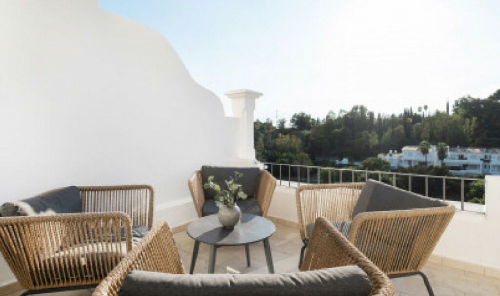 Resale - Apartment -
La Quinta