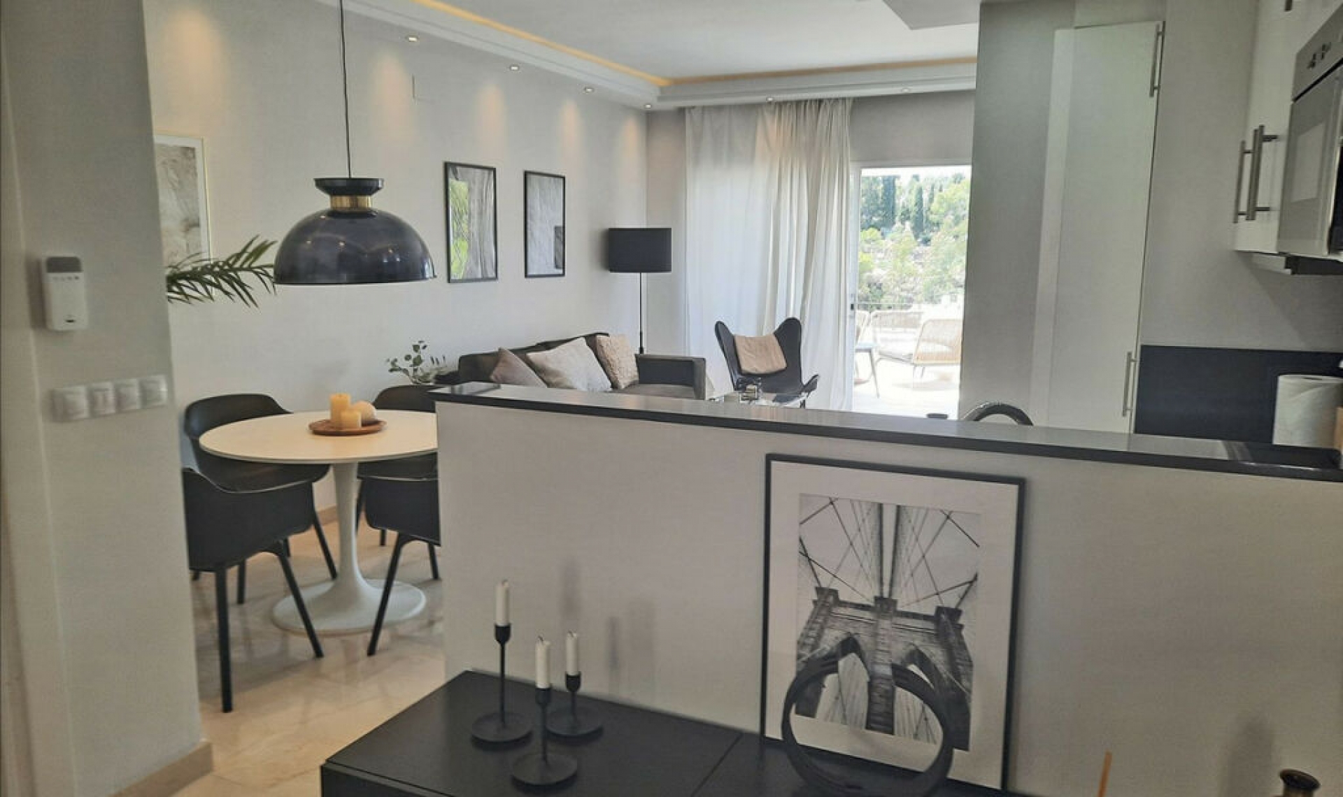 Resale - Apartment -
La Quinta