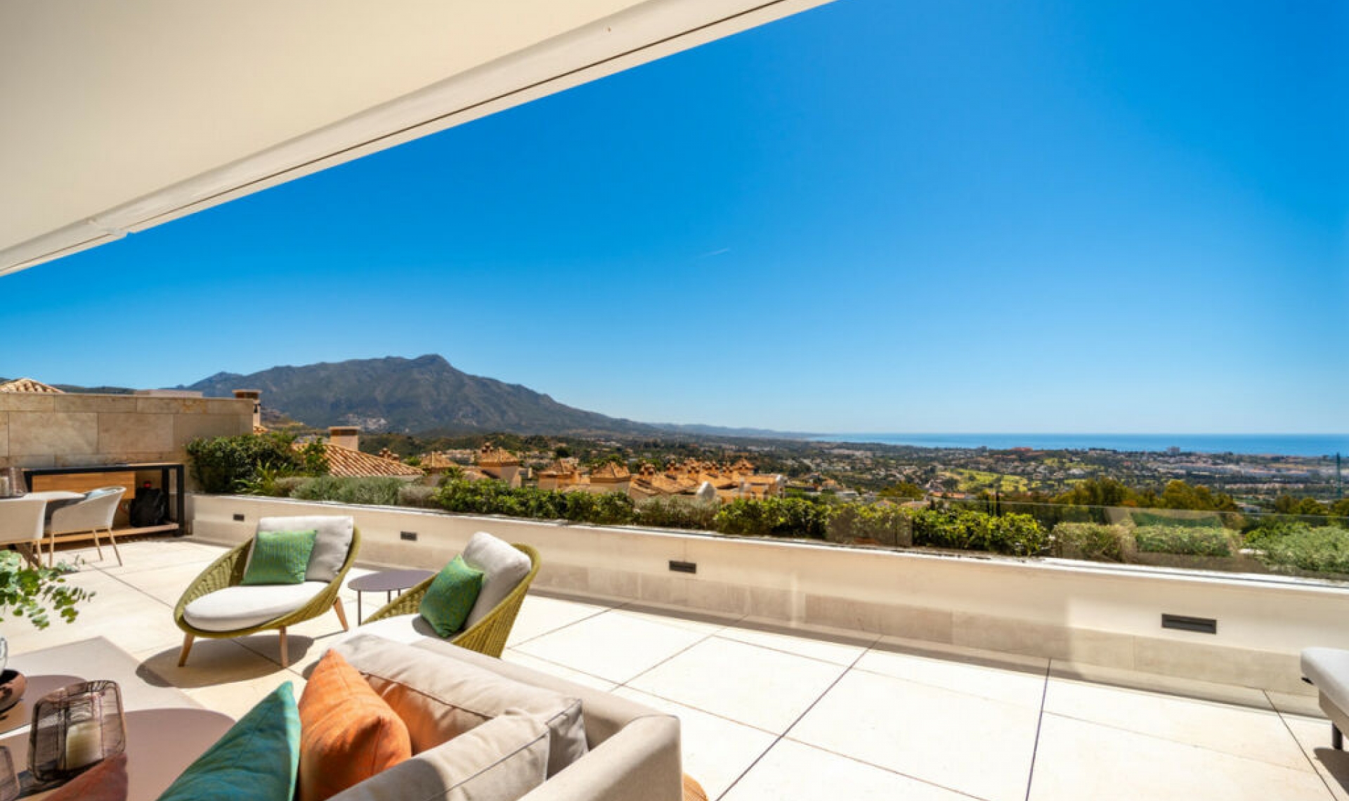 Resale - Apartment -
La Quinta