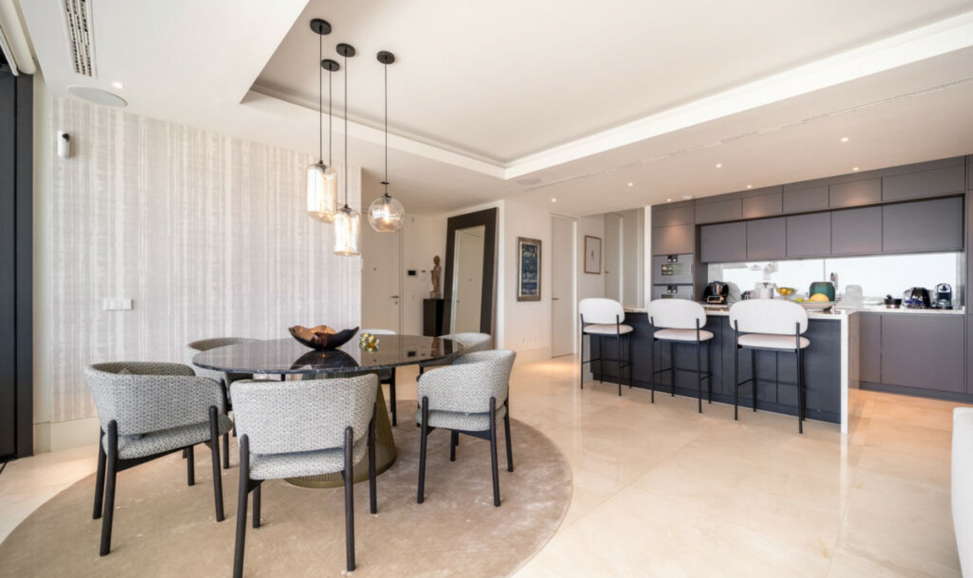 Resale - Apartment -
La Quinta