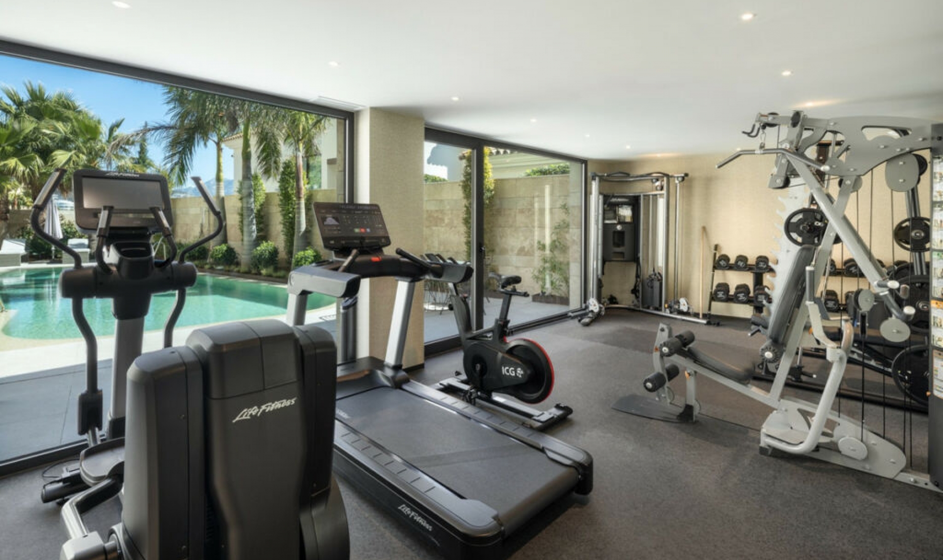 Resale - Apartment -
La Quinta