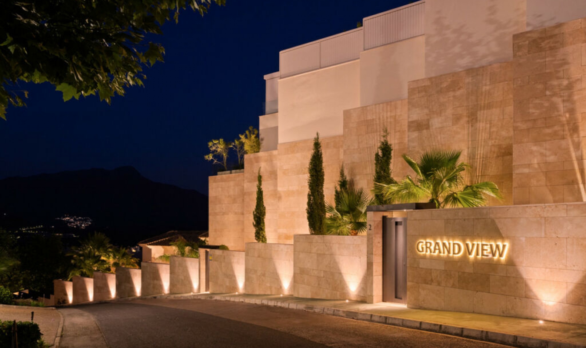 Resale - Apartment -
La Quinta