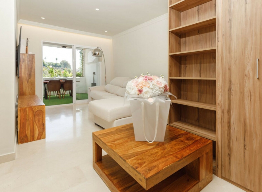 Resale - Apartment -
La Quinta