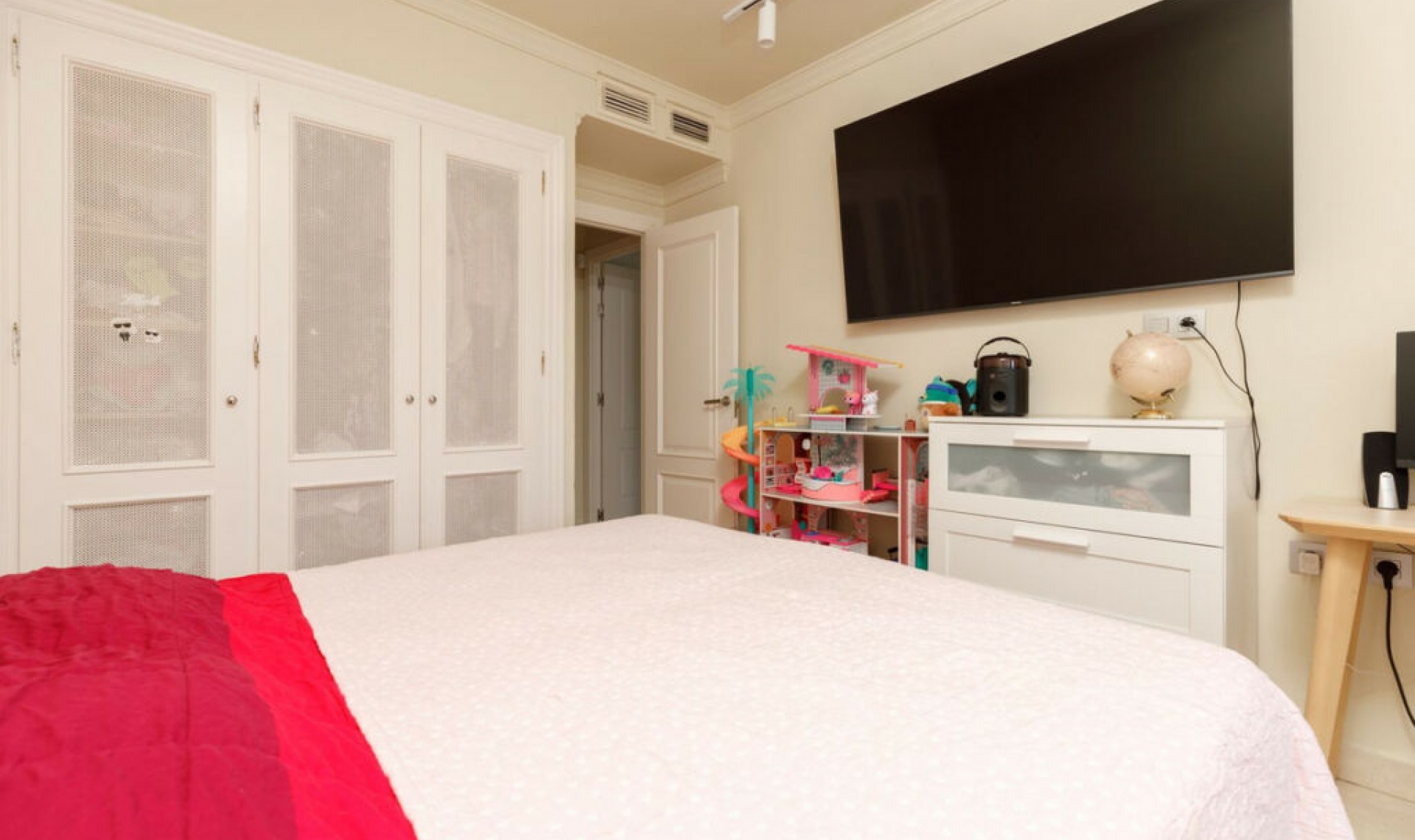 Resale - Apartment -
La Quinta