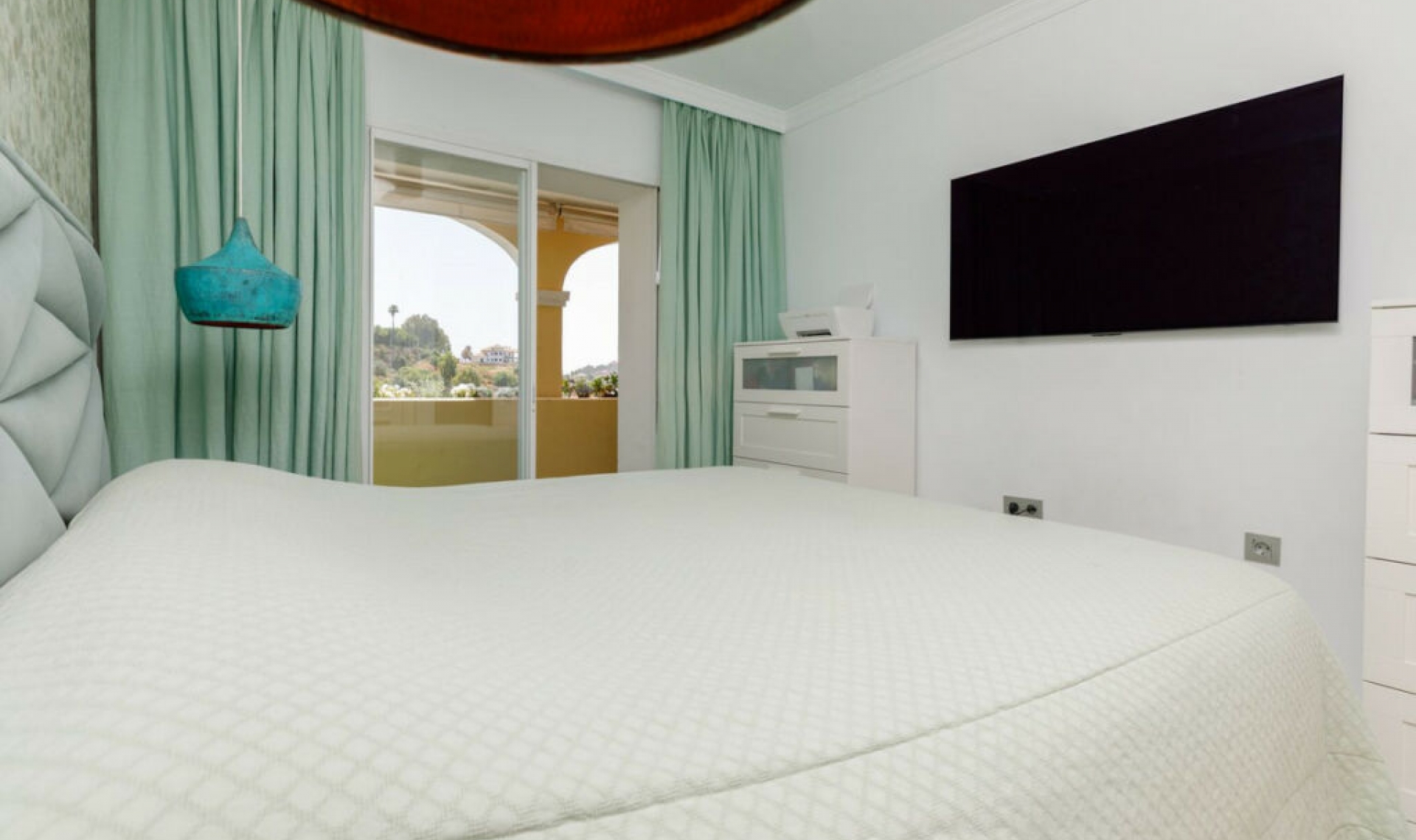 Resale - Apartment -
La Quinta