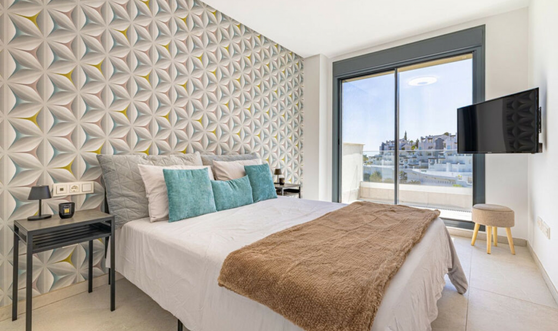 Resale - Apartment -
La Quinta