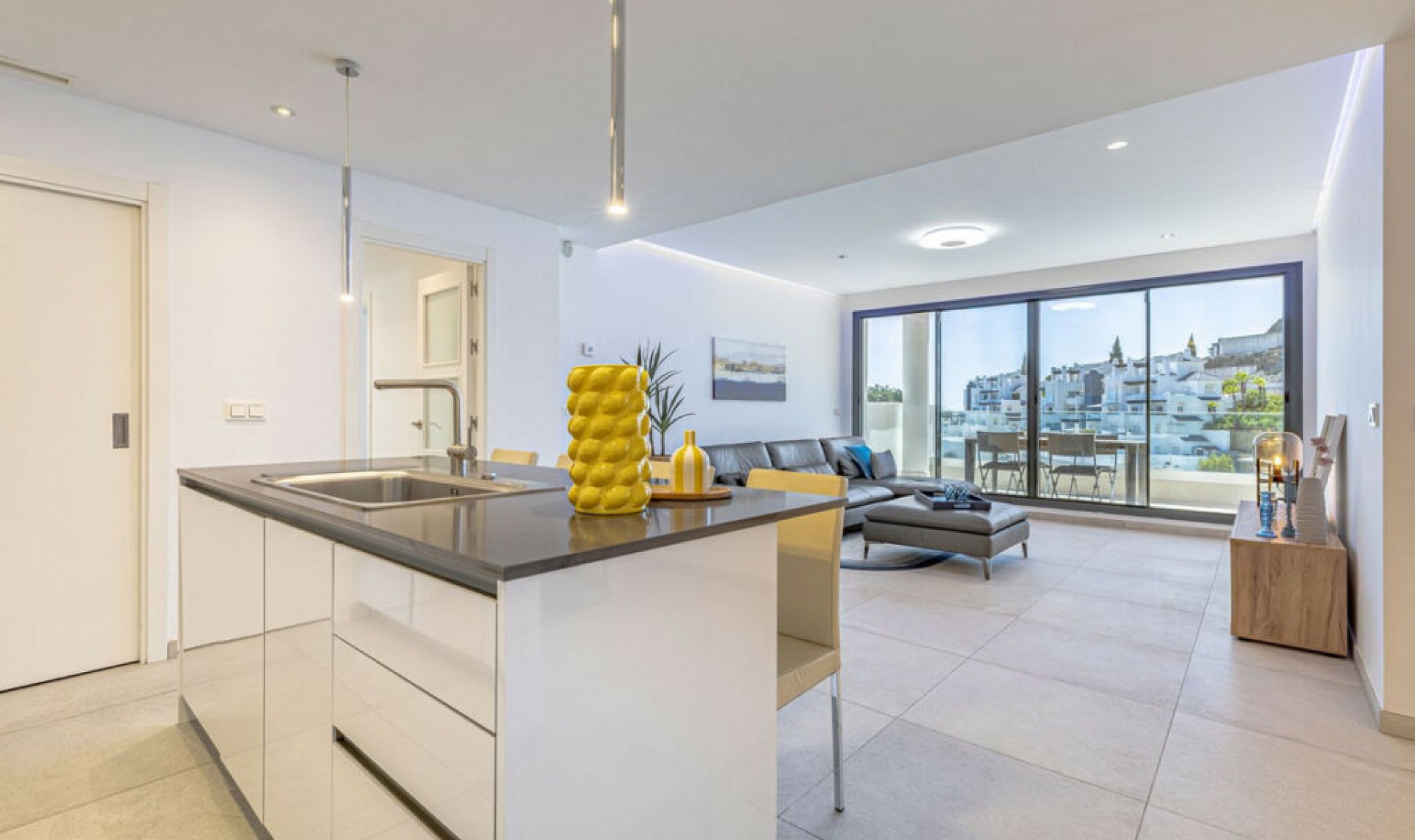 Resale - Apartment -
La Quinta