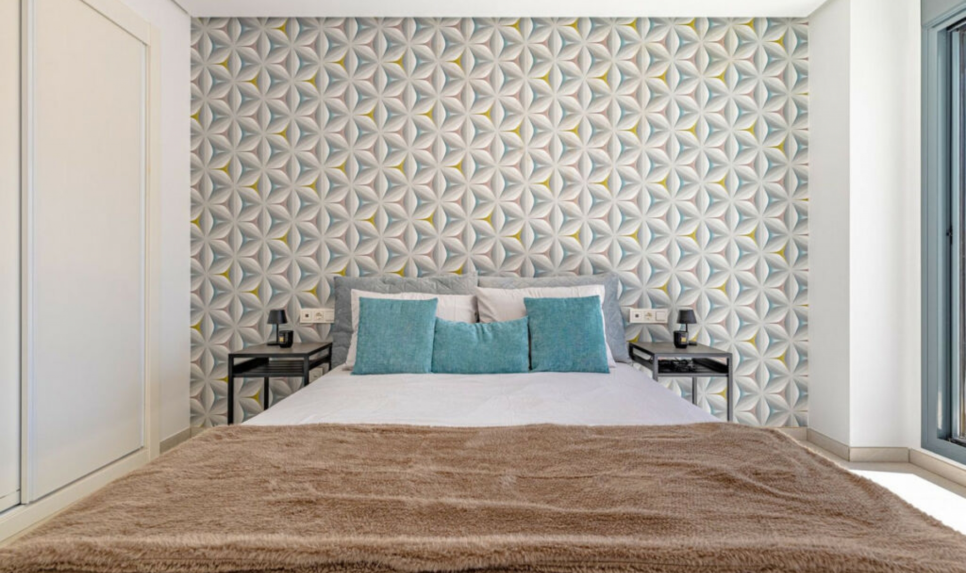 Resale - Apartment -
La Quinta