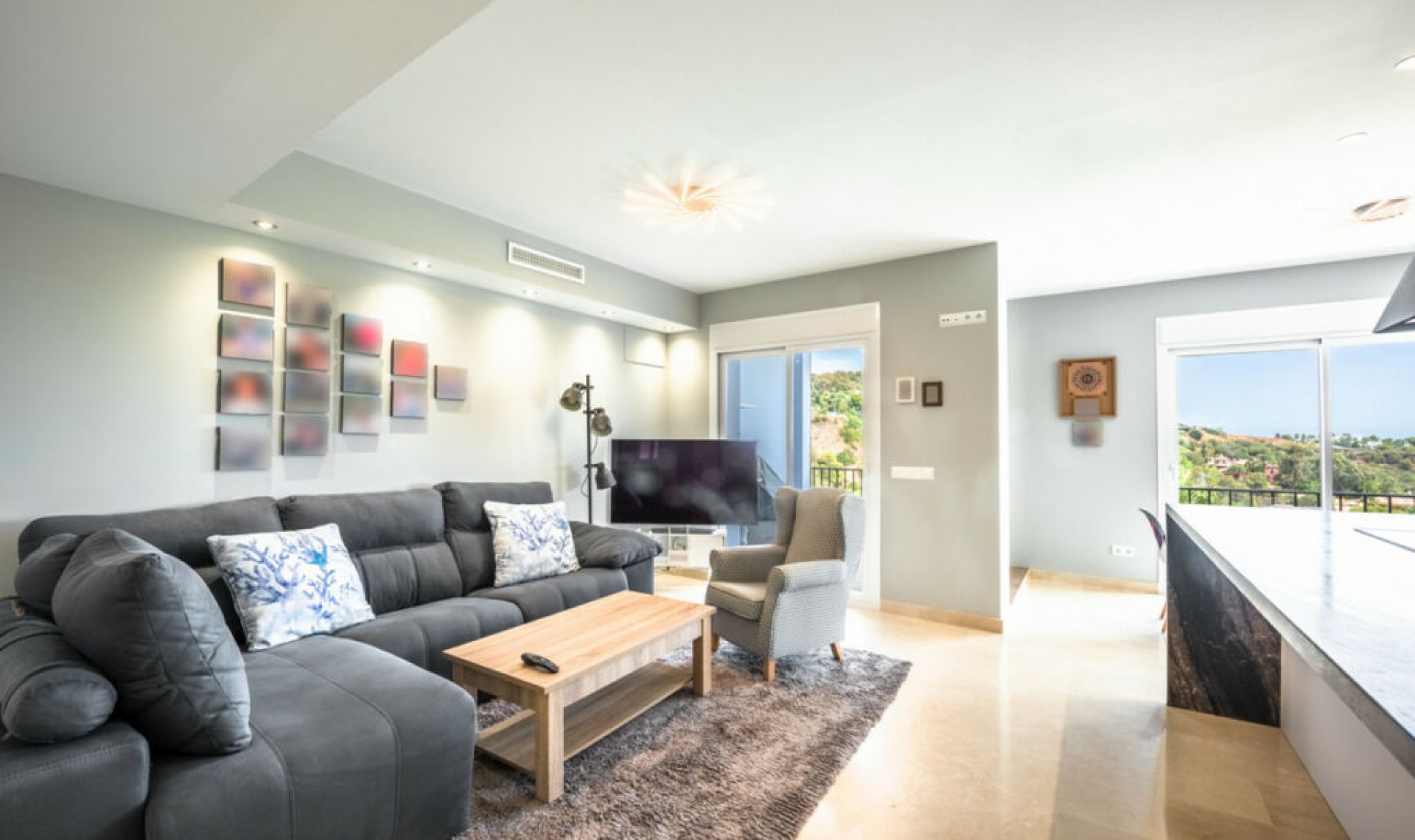 Resale - Apartment -
La Quinta