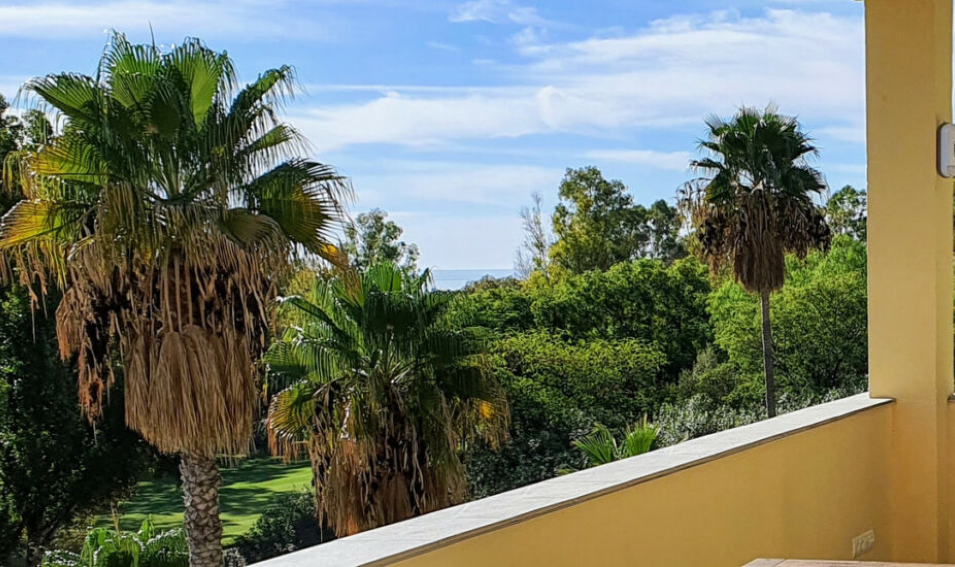 Resale - Apartment -
La Quinta