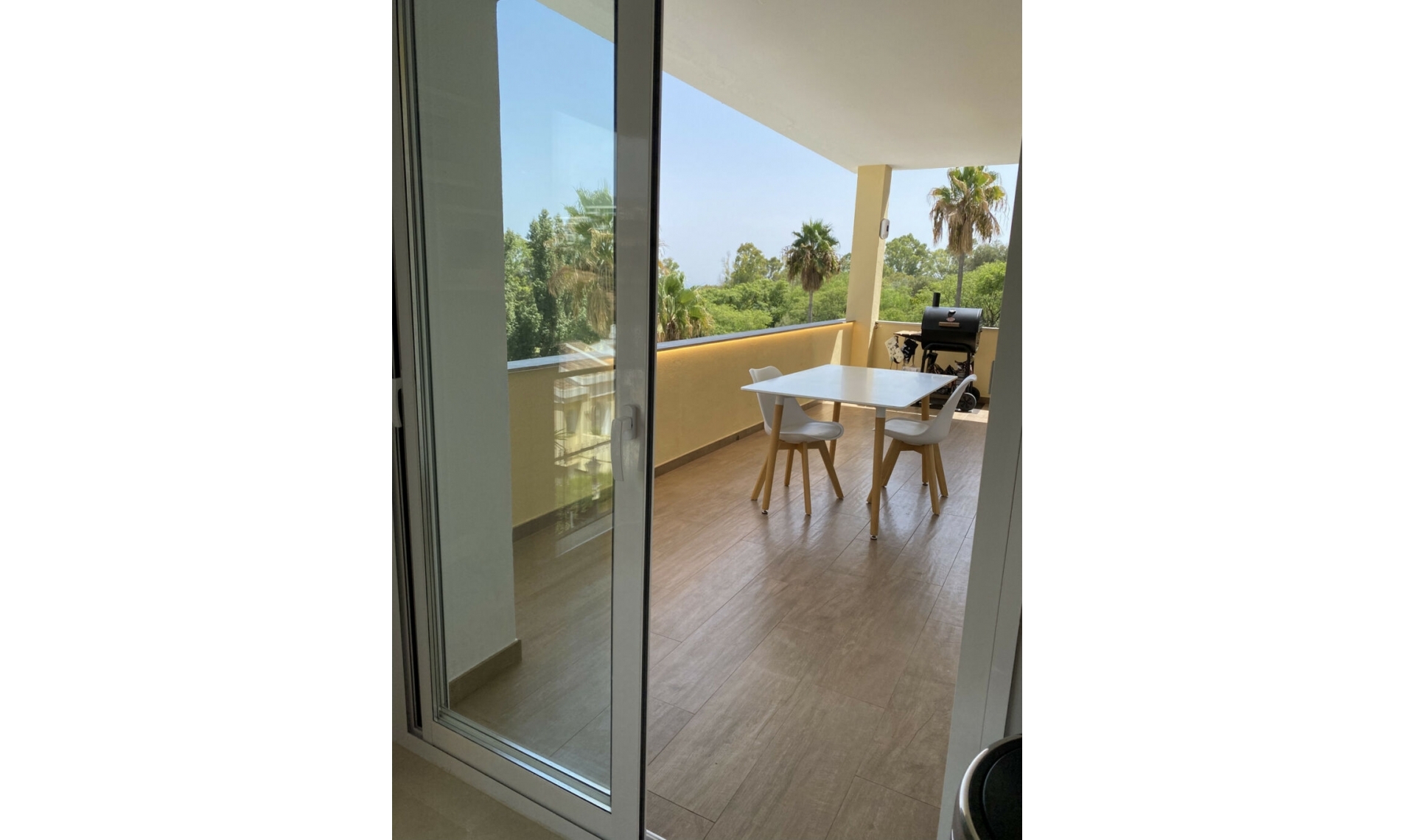 Resale - Apartment -
La Quinta