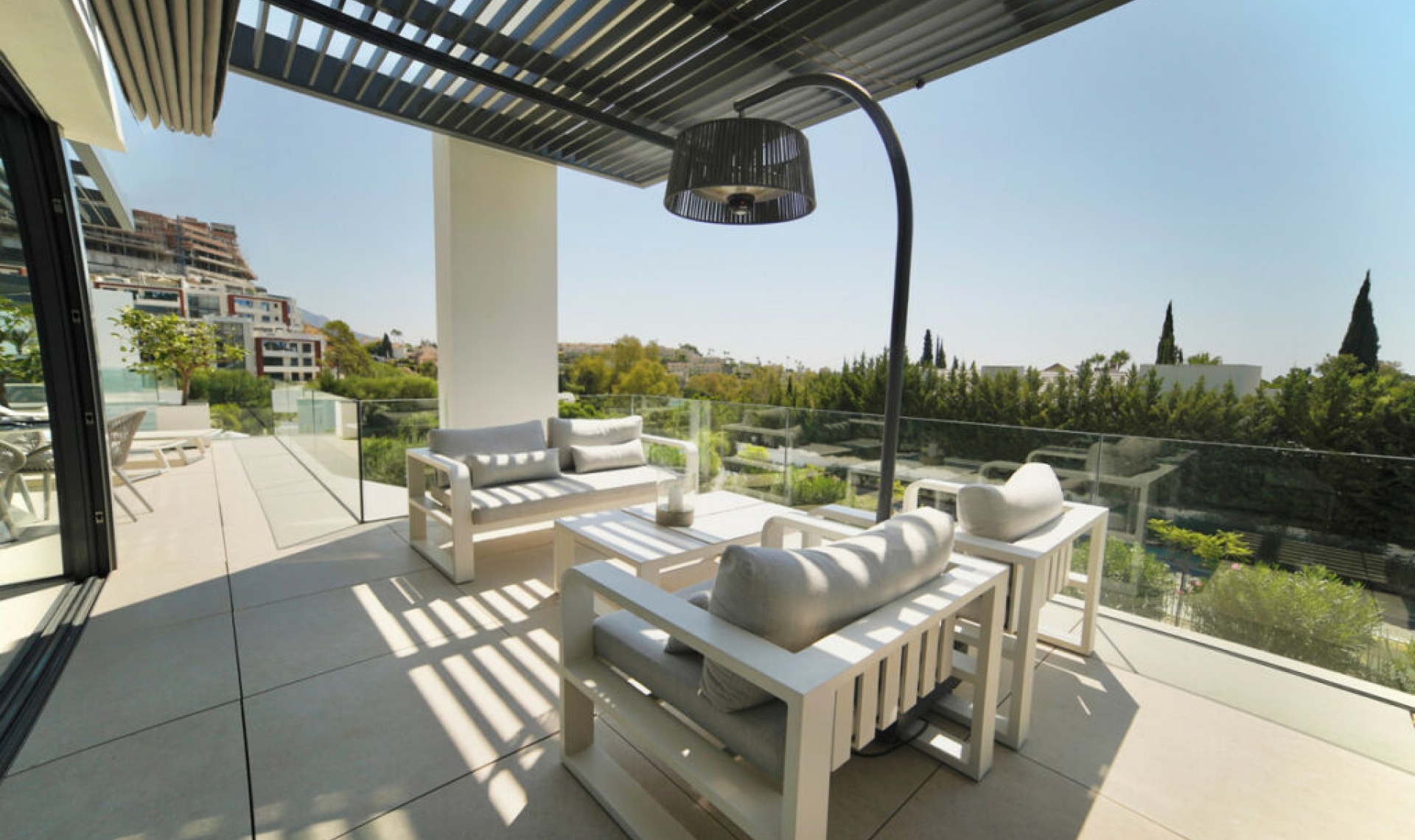 Resale - Apartment -
La Quinta