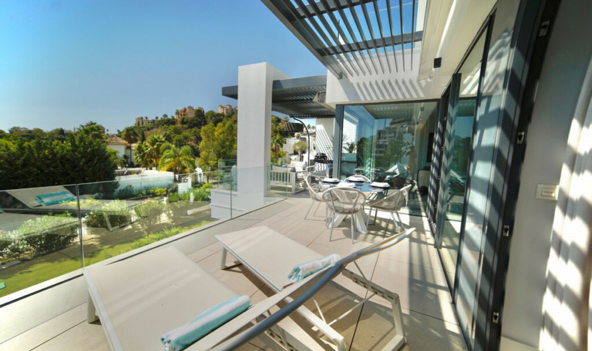 Resale - Apartment -
La Quinta