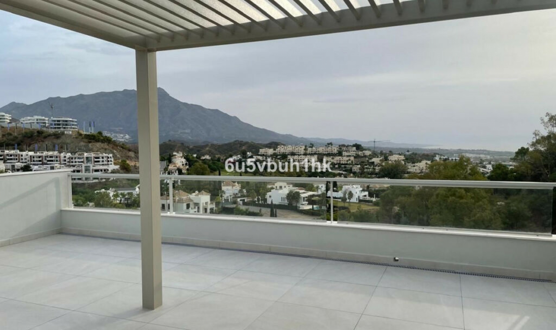 Resale - Apartment -
La Quinta