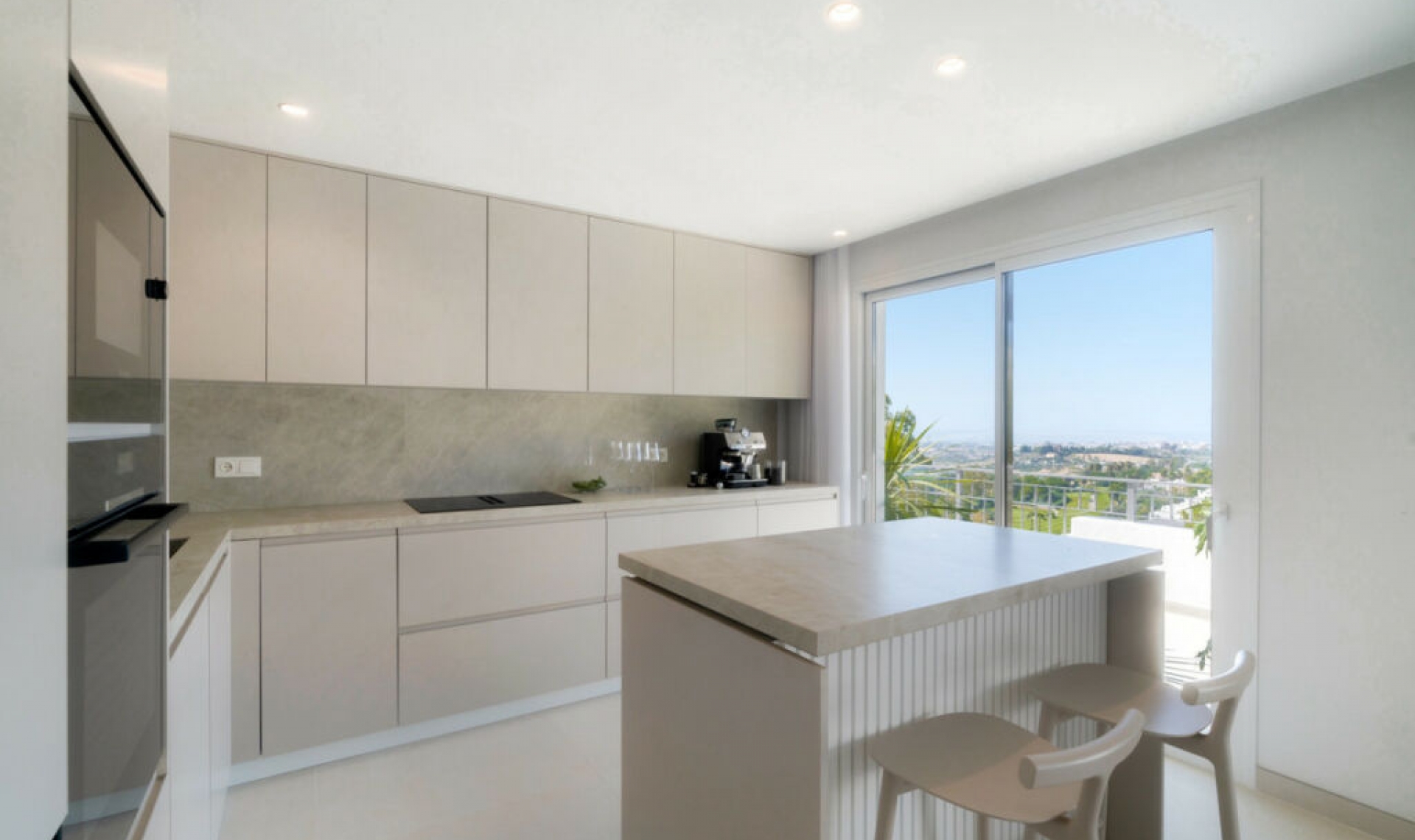 Resale - Apartment -
La Quinta