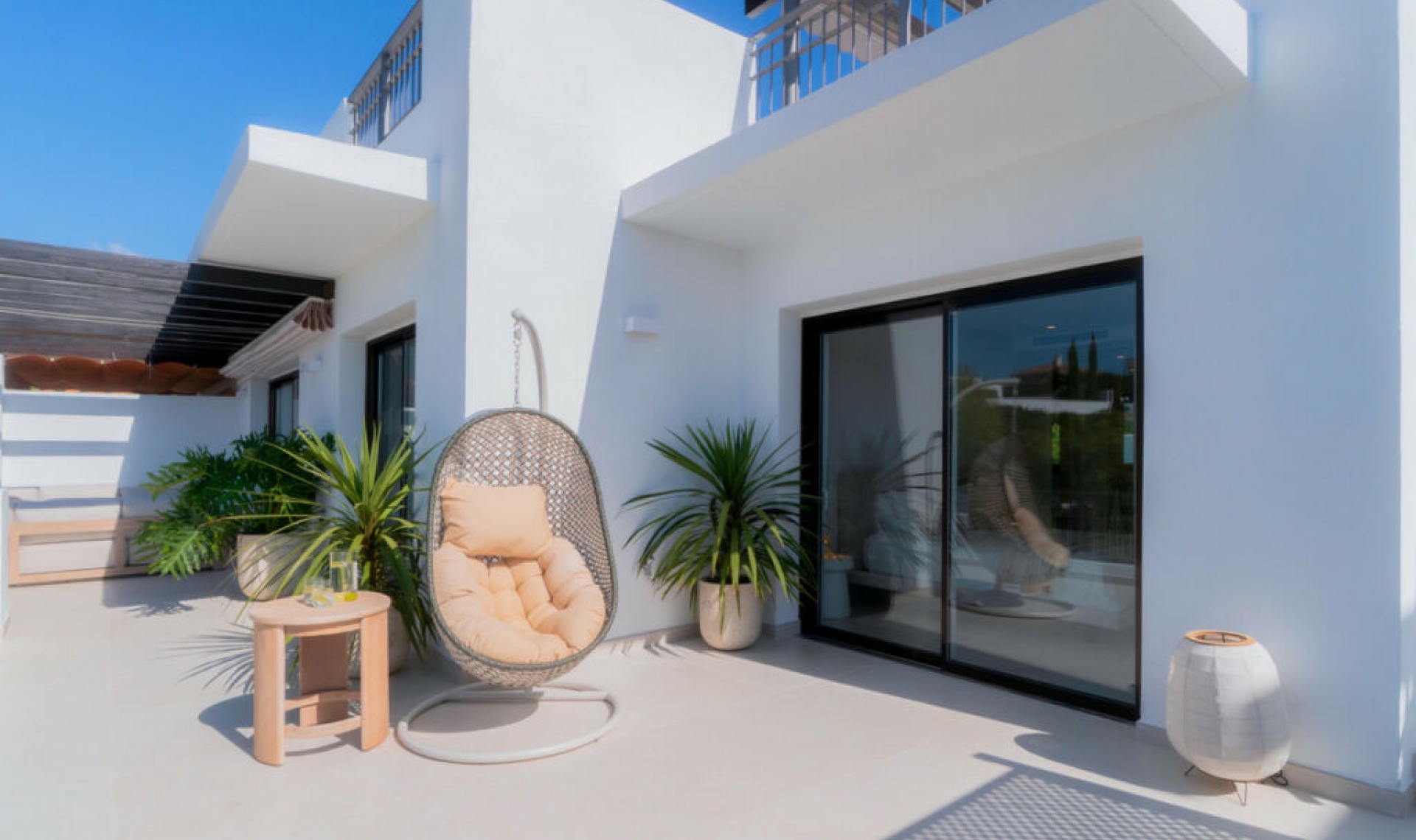 Resale - Apartment -
La Quinta