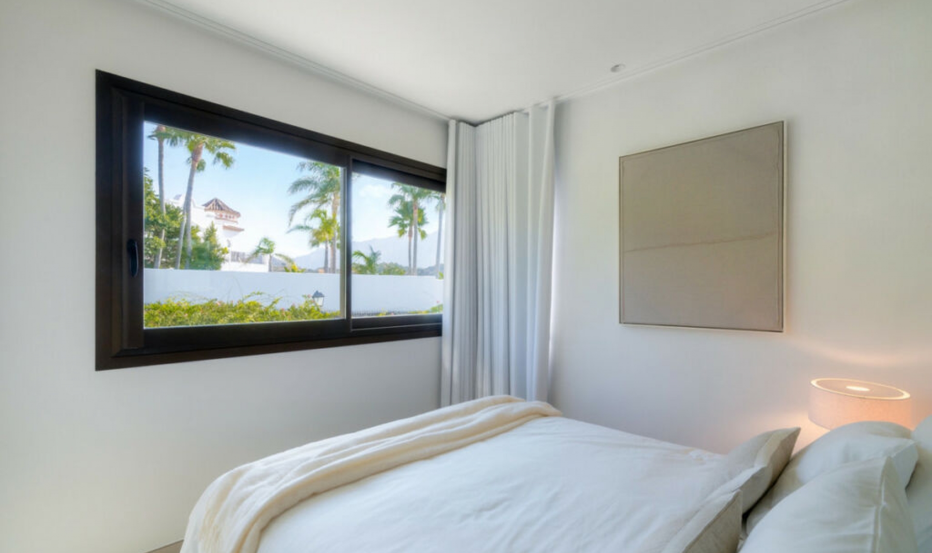 Resale - Apartment -
La Quinta