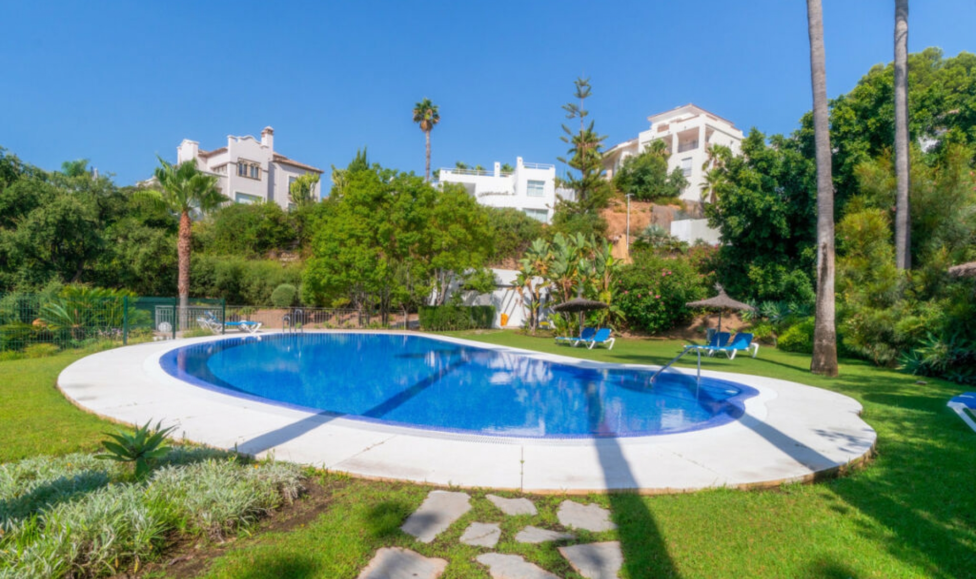 Resale - Apartment -
La Quinta