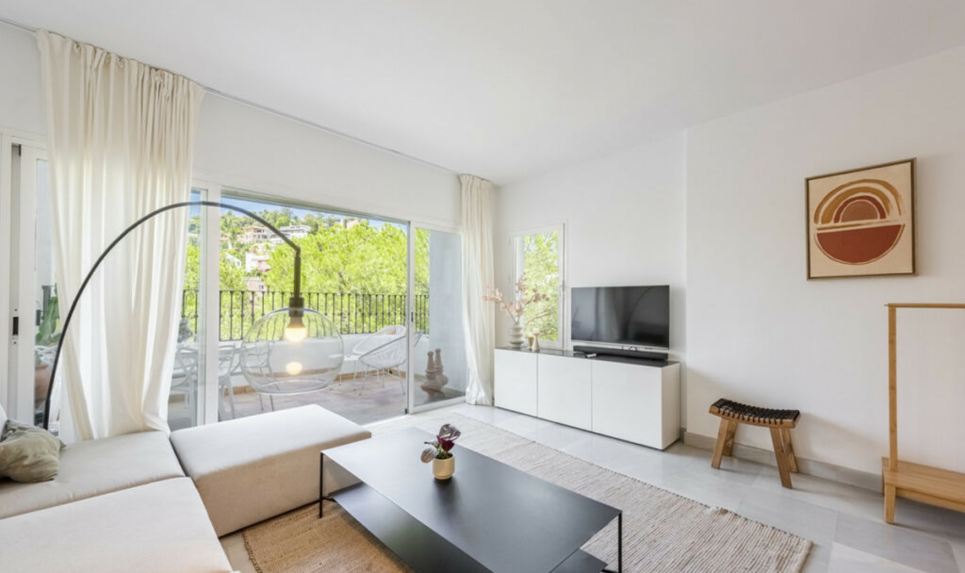 Resale - Apartment -
La Quinta