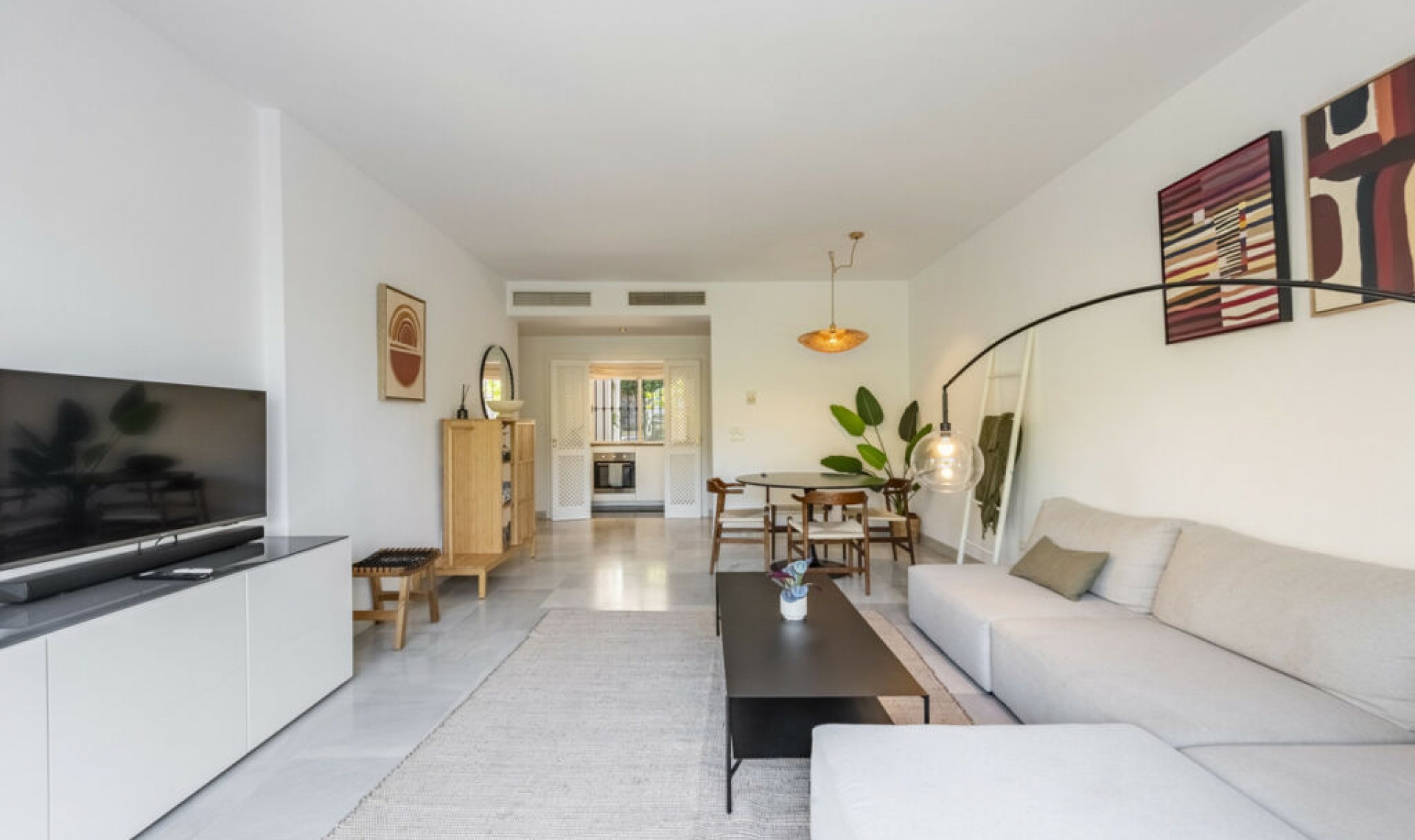 Resale - Apartment -
La Quinta