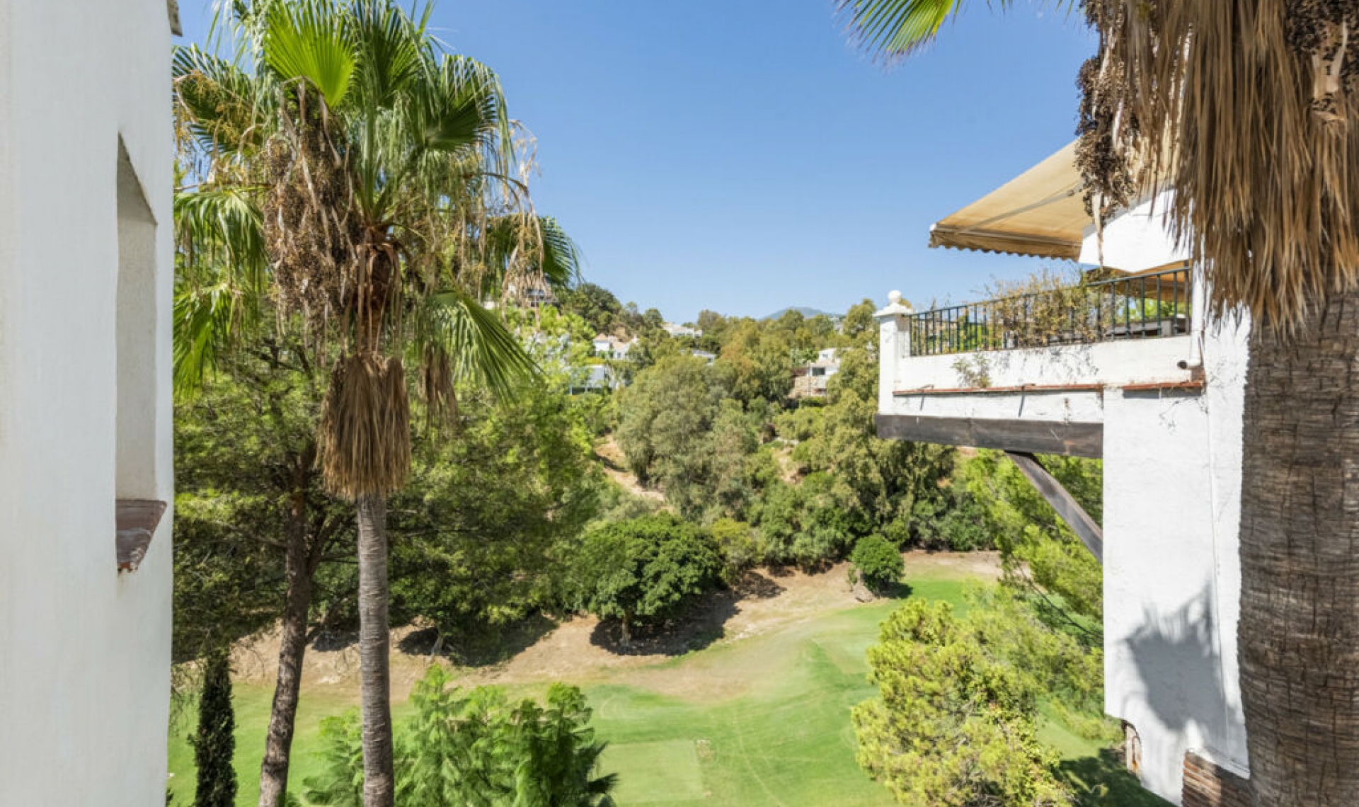 Resale - Apartment -
La Quinta