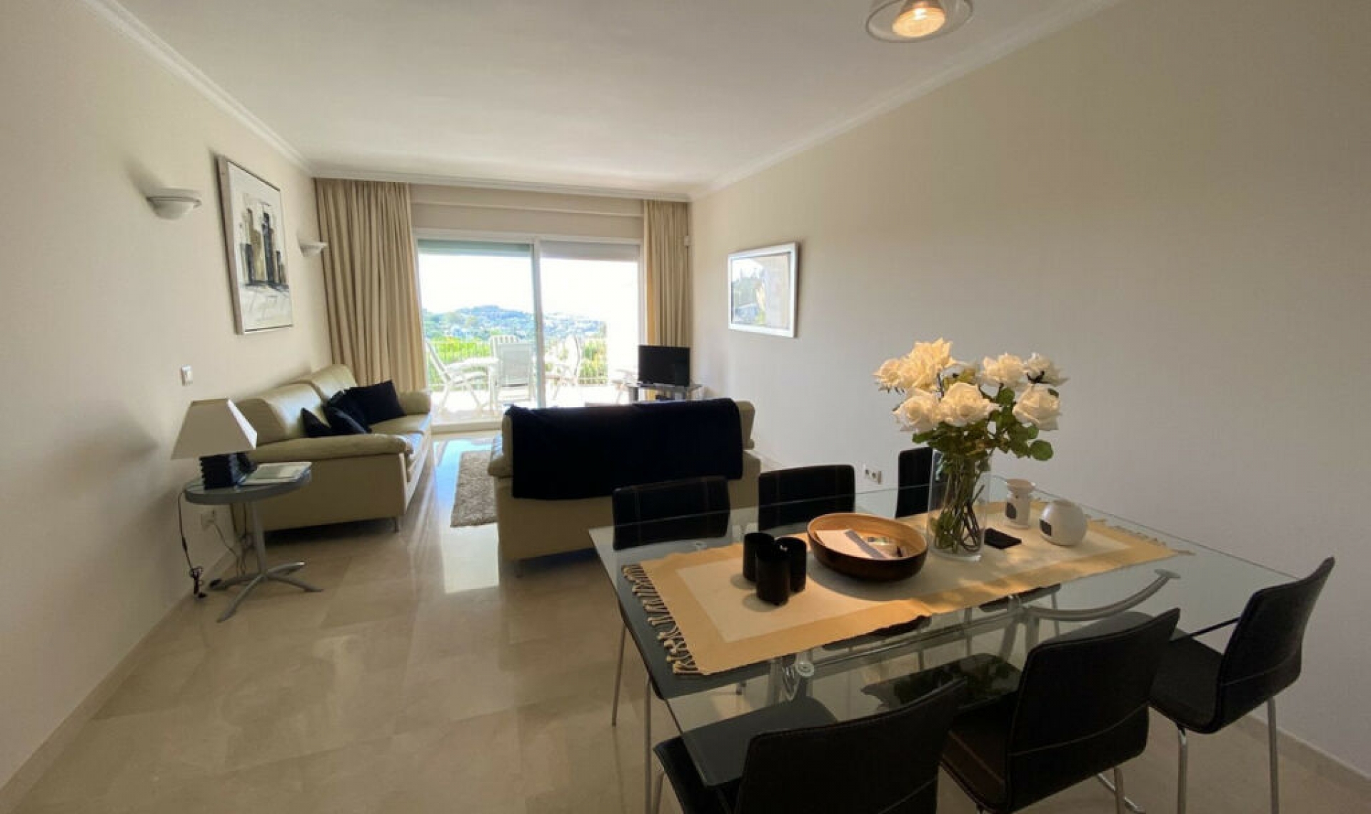 Resale - Apartment -
La Quinta