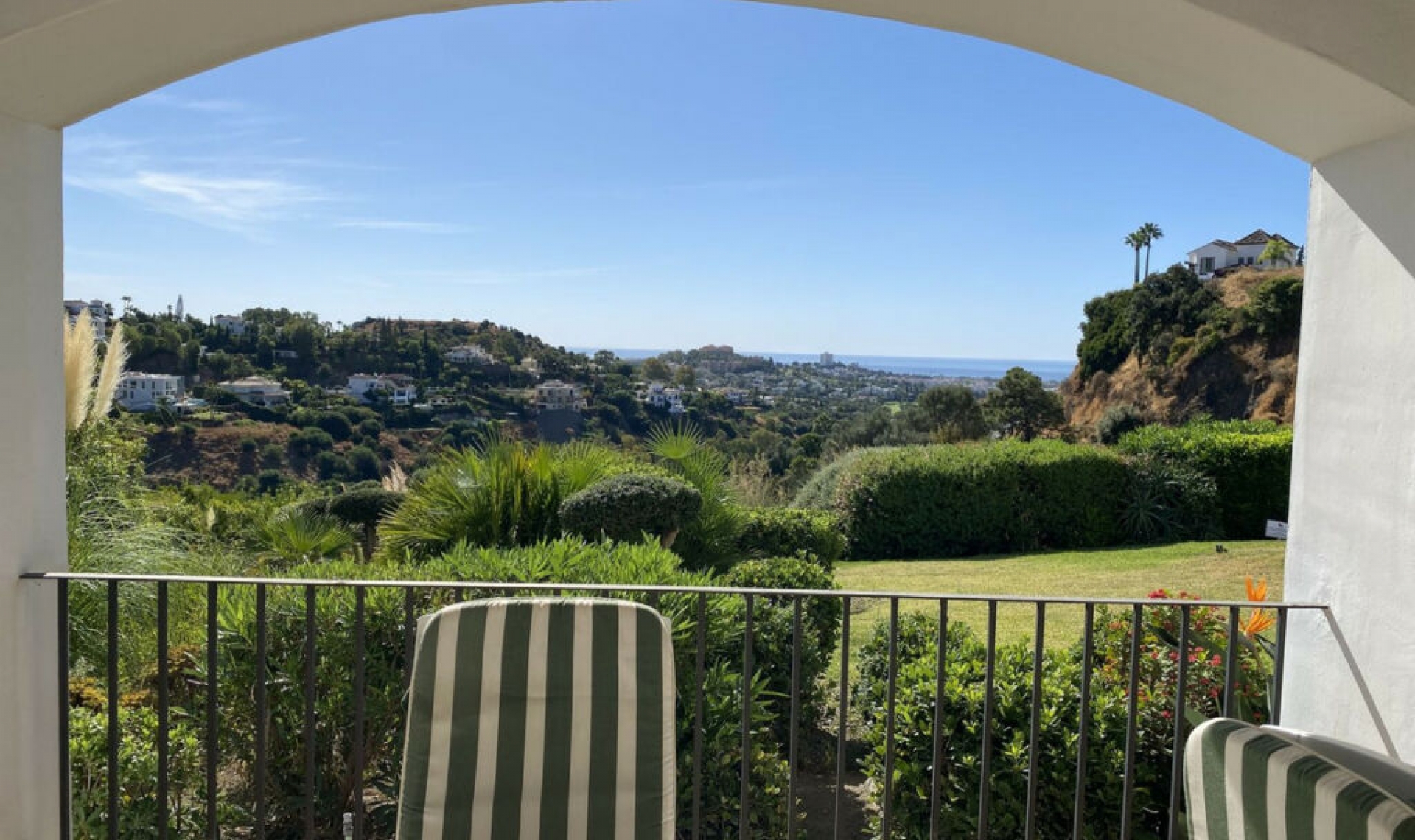 Resale - Apartment -
La Quinta