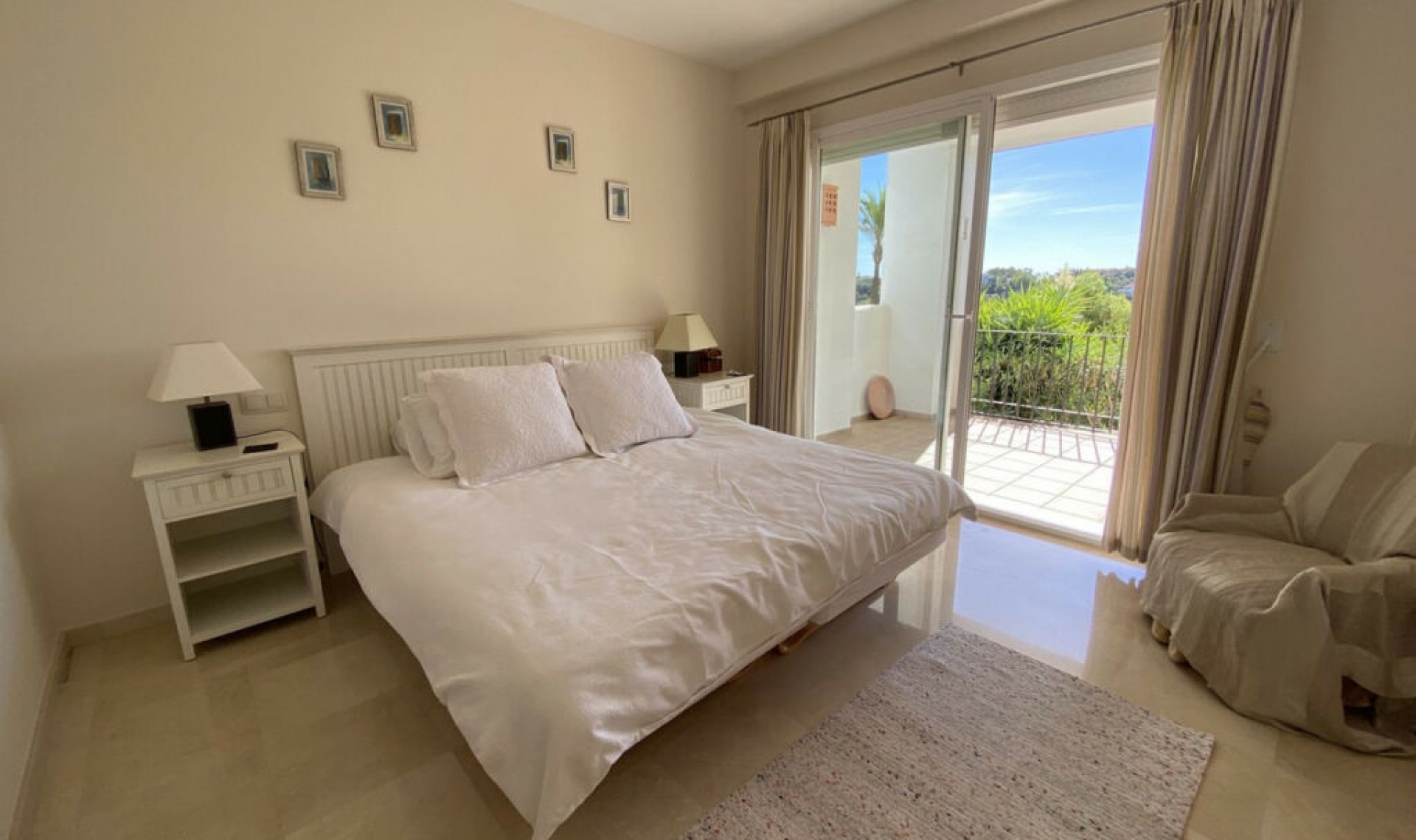 Resale - Apartment -
La Quinta