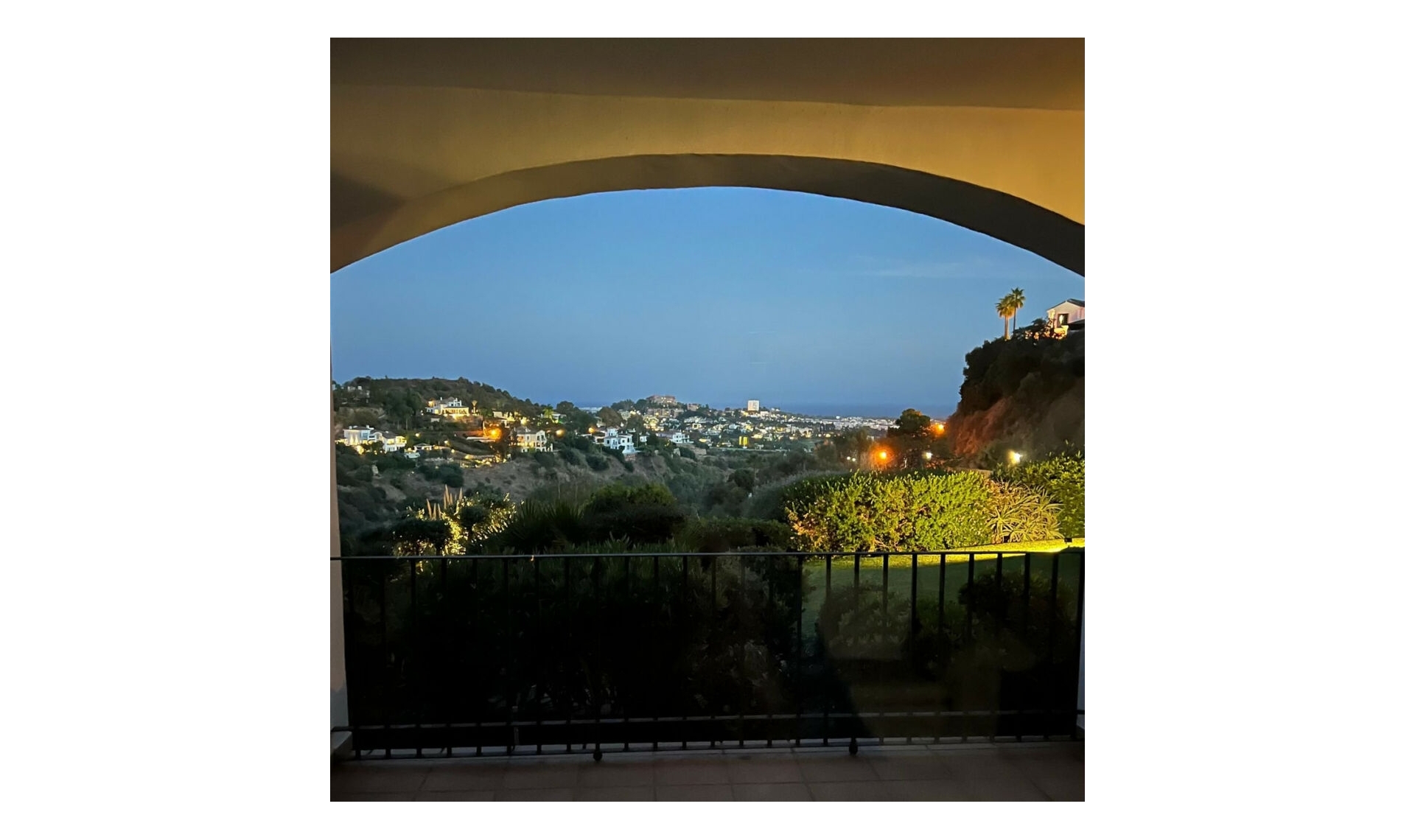 Resale - Apartment -
La Quinta