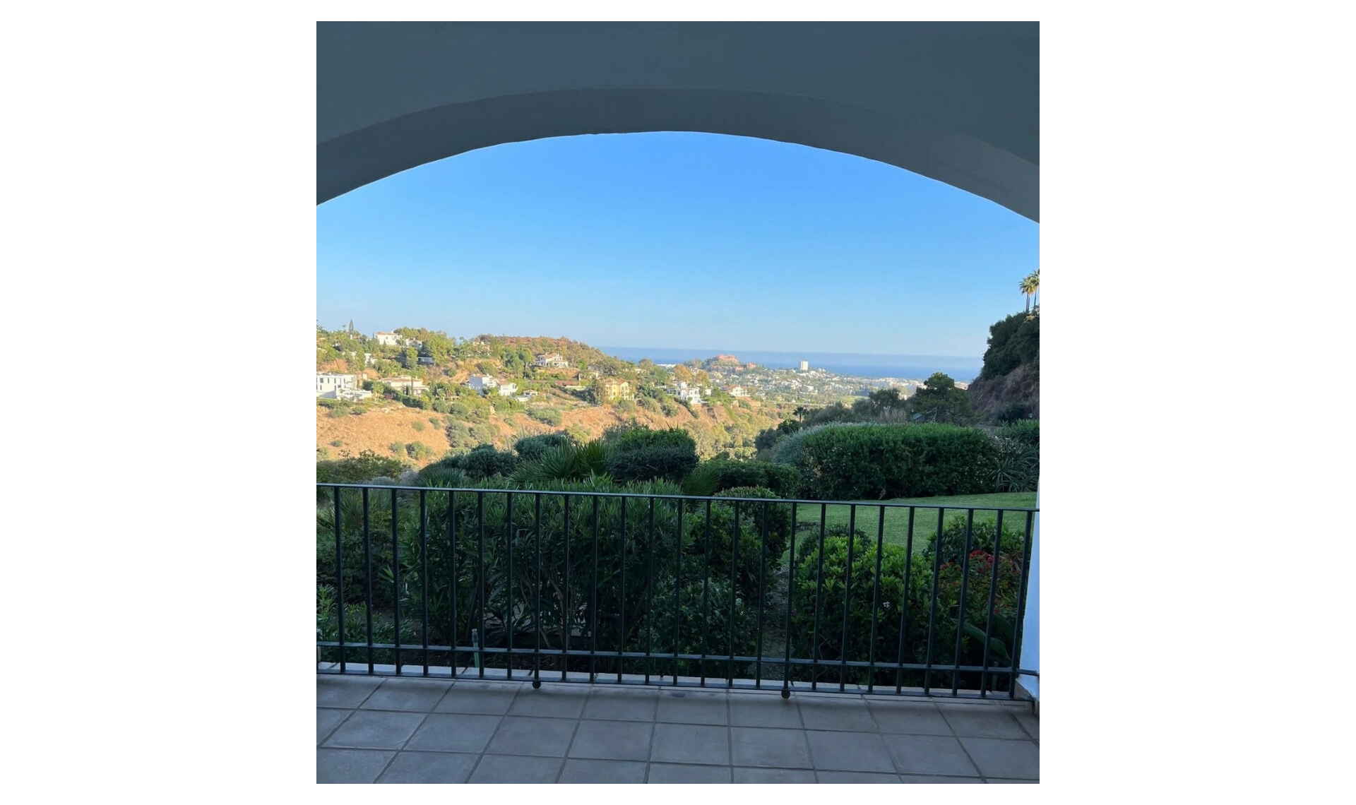 Resale - Apartment -
La Quinta