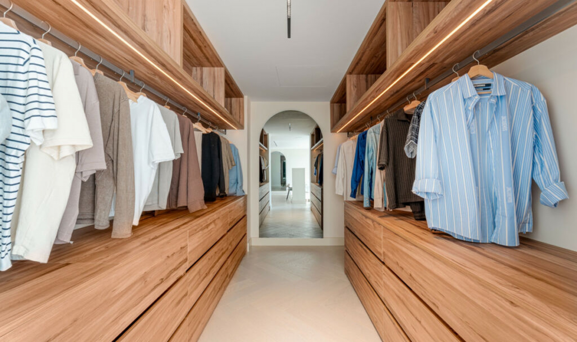 Resale - Apartment -
La Quinta