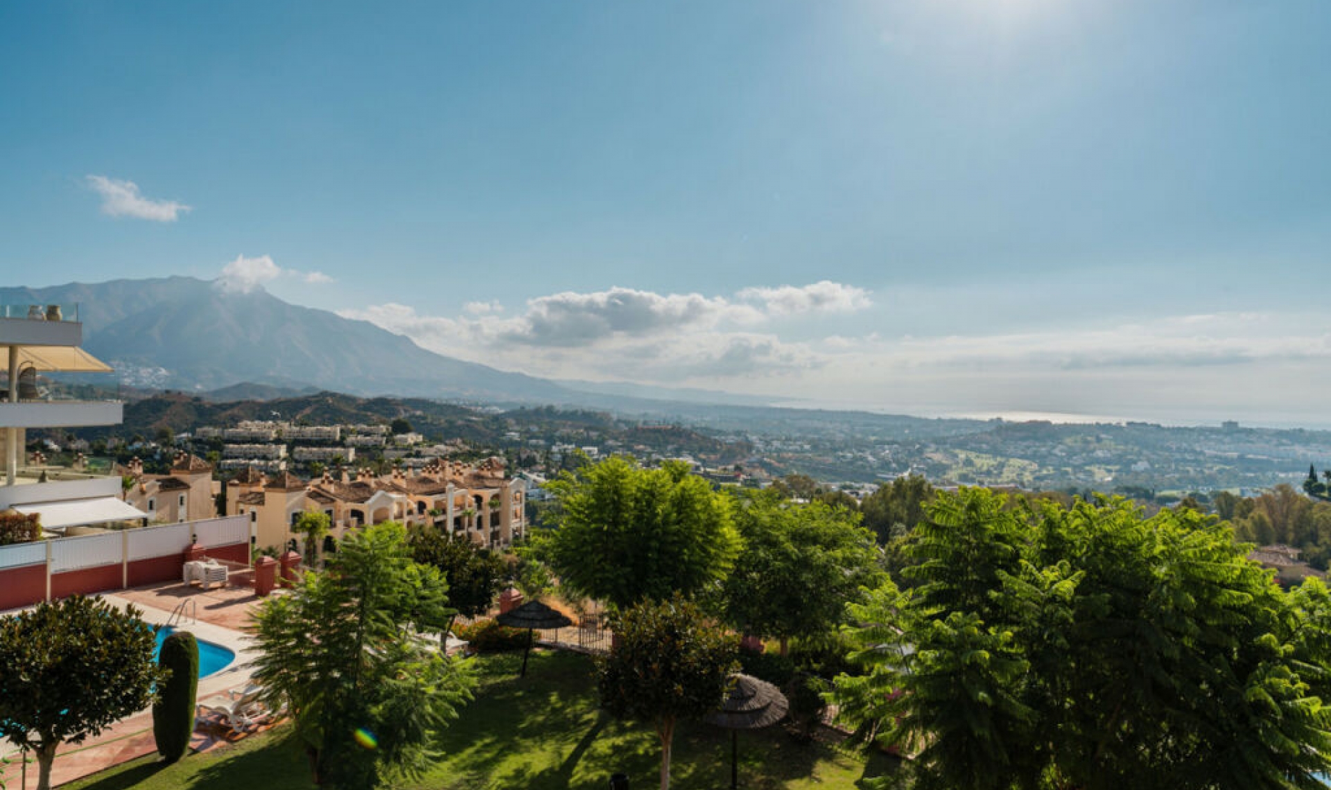 Resale - Apartment -
La Quinta