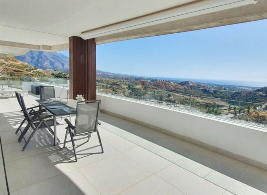 Resale - Apartment -
La Quinta