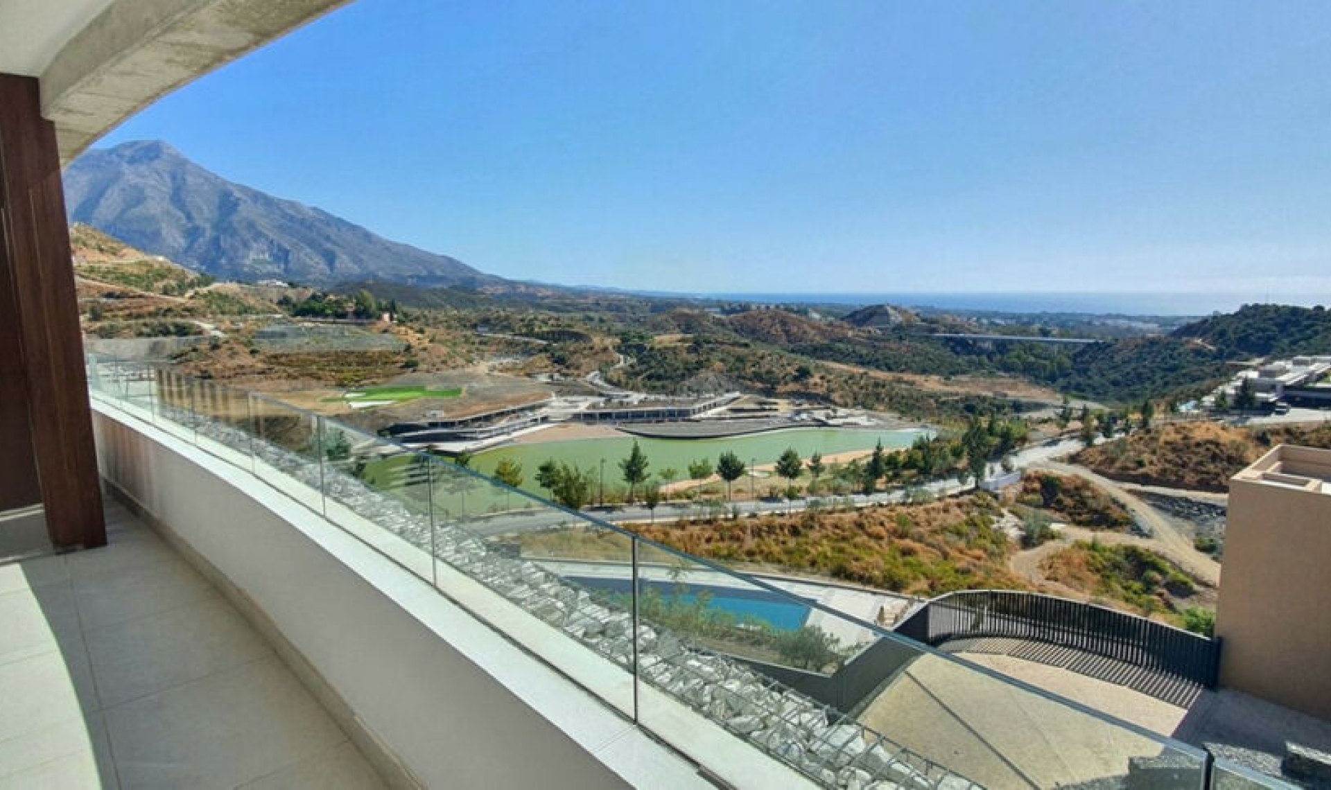 Resale - Apartment -
La Quinta