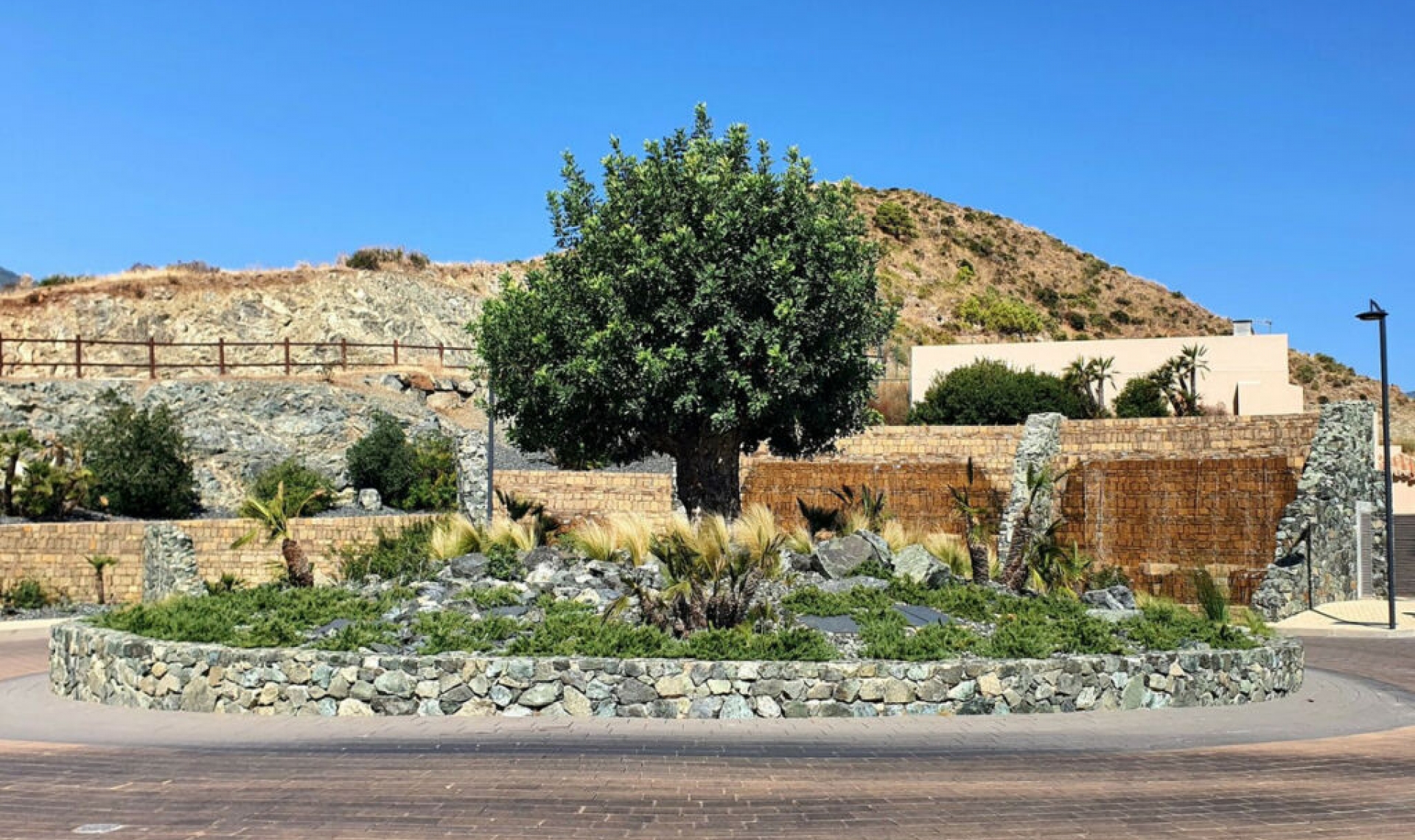 Resale - Apartment -
La Quinta