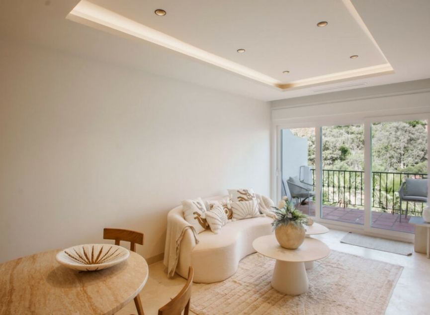 Resale - Apartment -
La Quinta