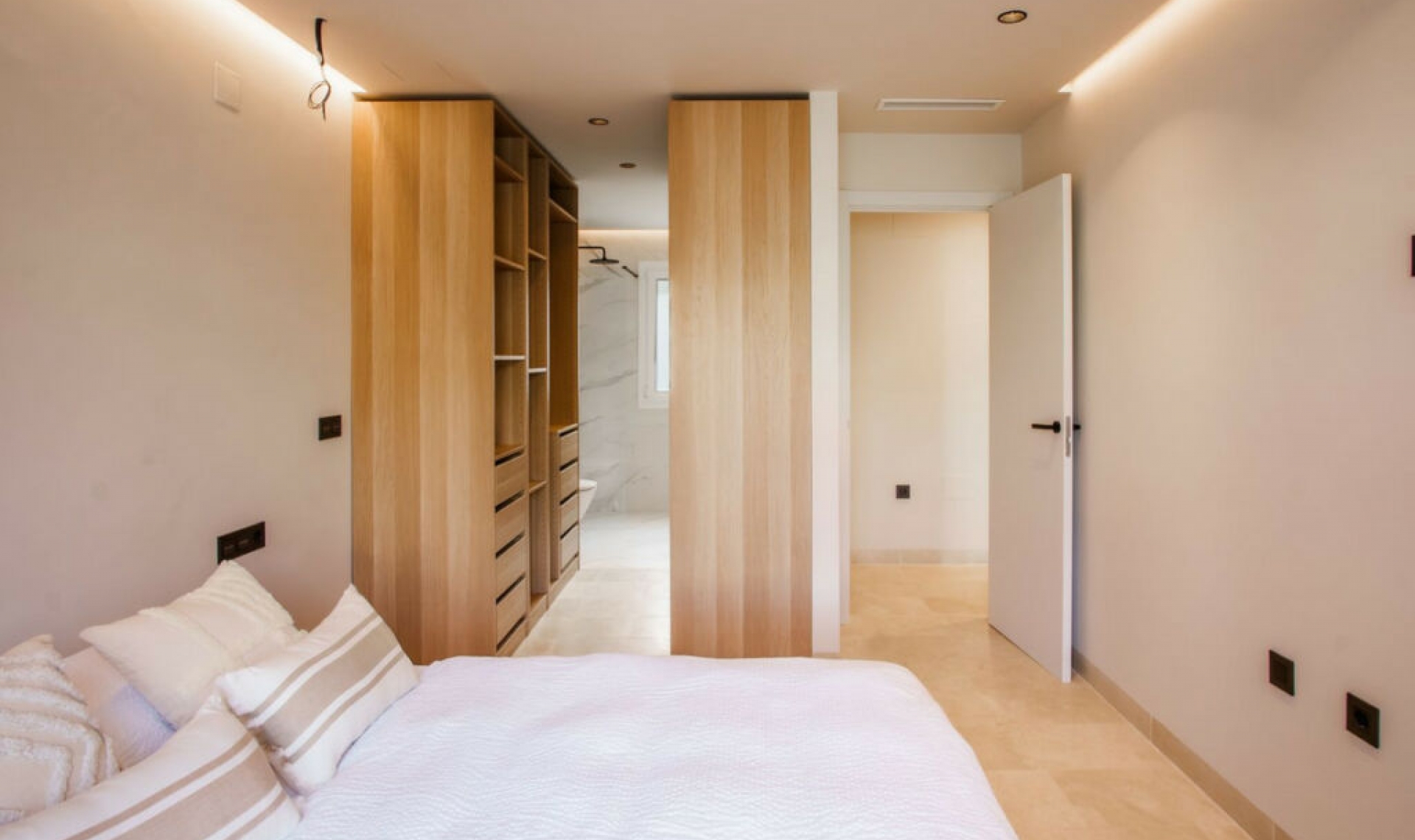 Resale - Apartment -
La Quinta