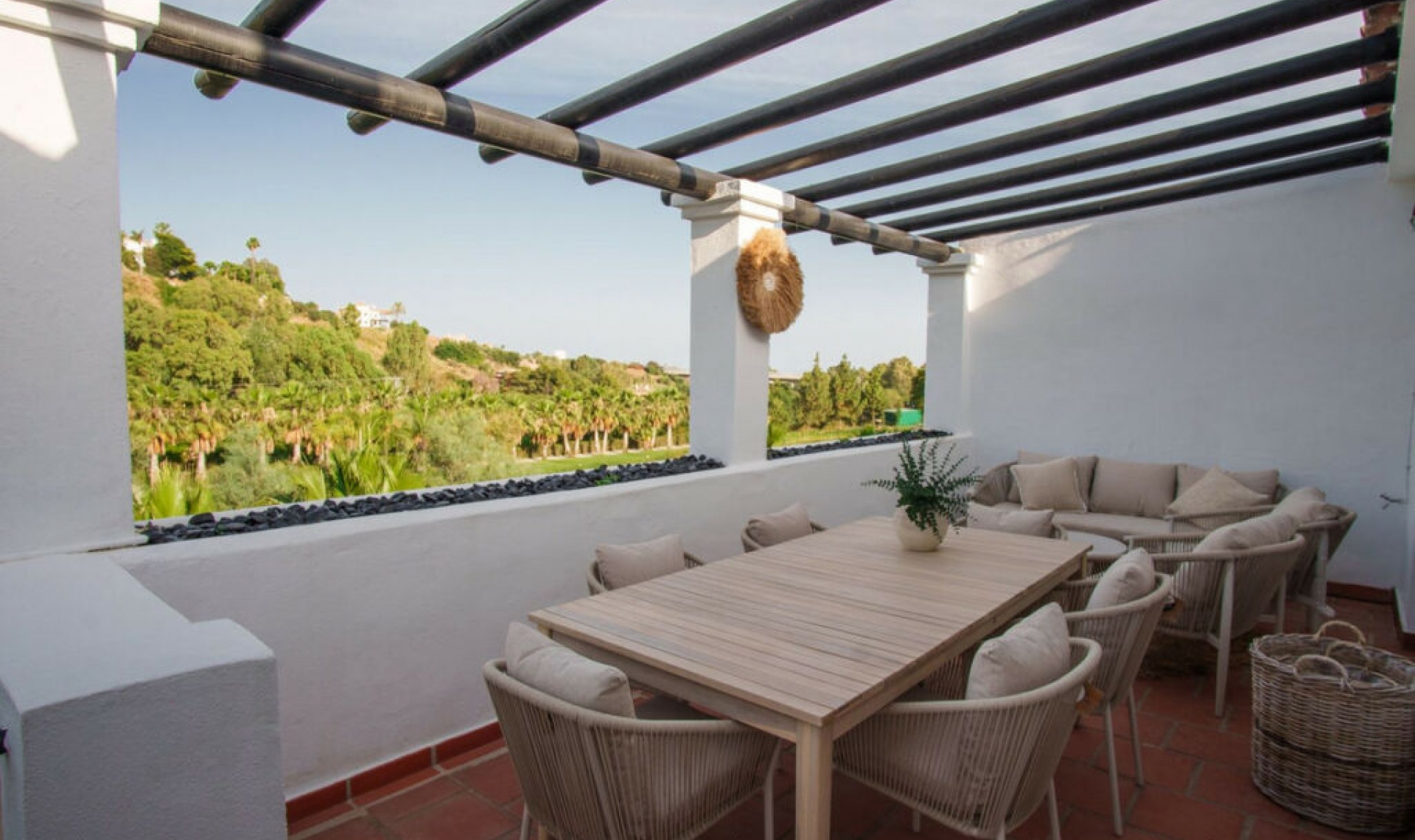 Resale - Apartment -
La Quinta