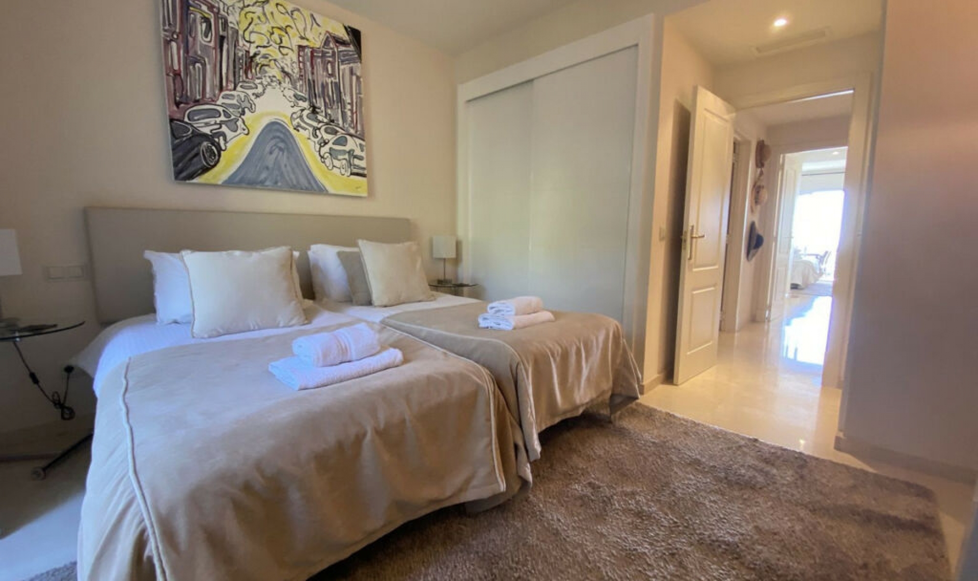 Resale - Apartment -
La Quinta