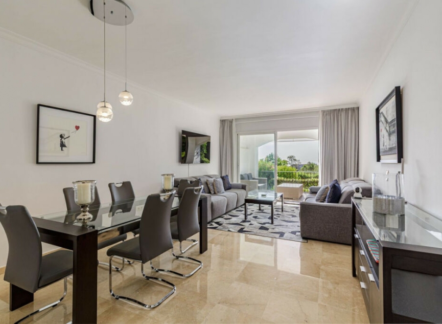 Resale - Apartment -
La Quinta