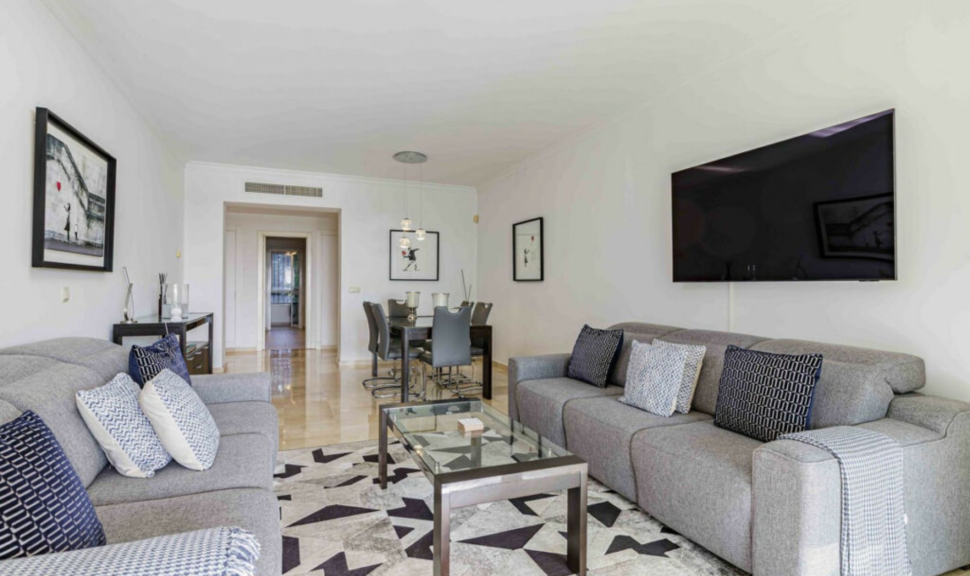 Resale - Apartment -
La Quinta