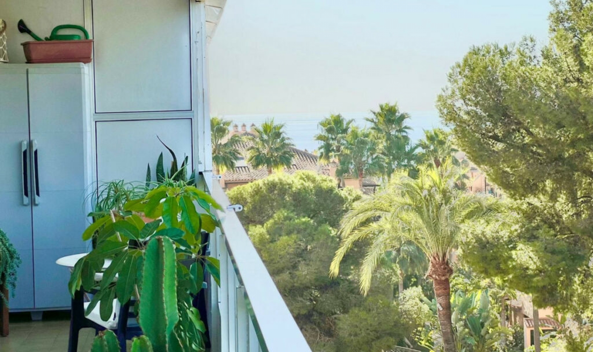 Resale - Apartment -
Las Chapas