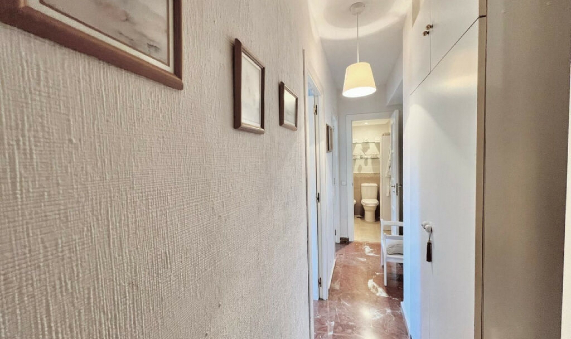 Resale - Apartment -
Las Chapas